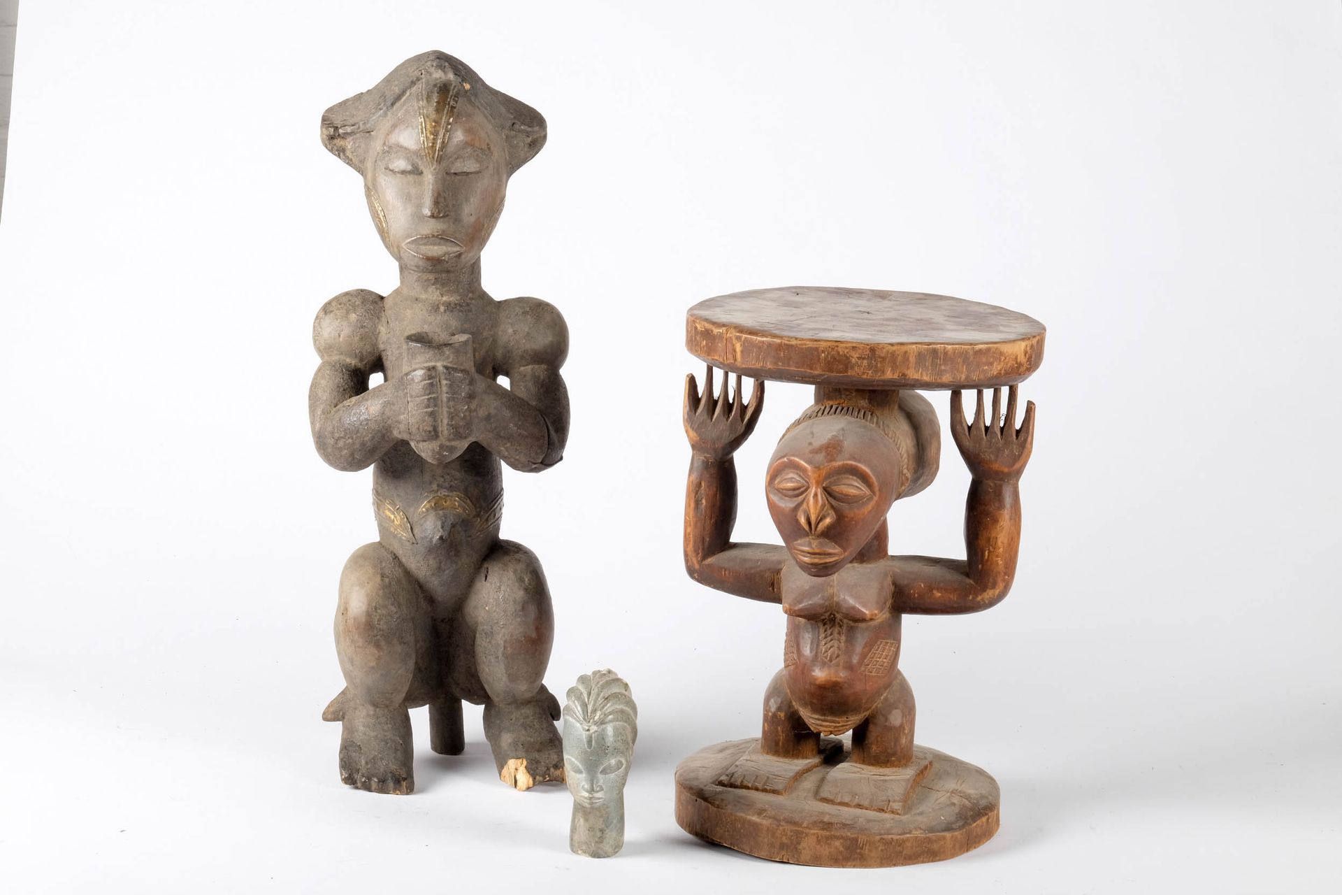 AFRIQUE Conjunto de 3 esculturas decorativas.