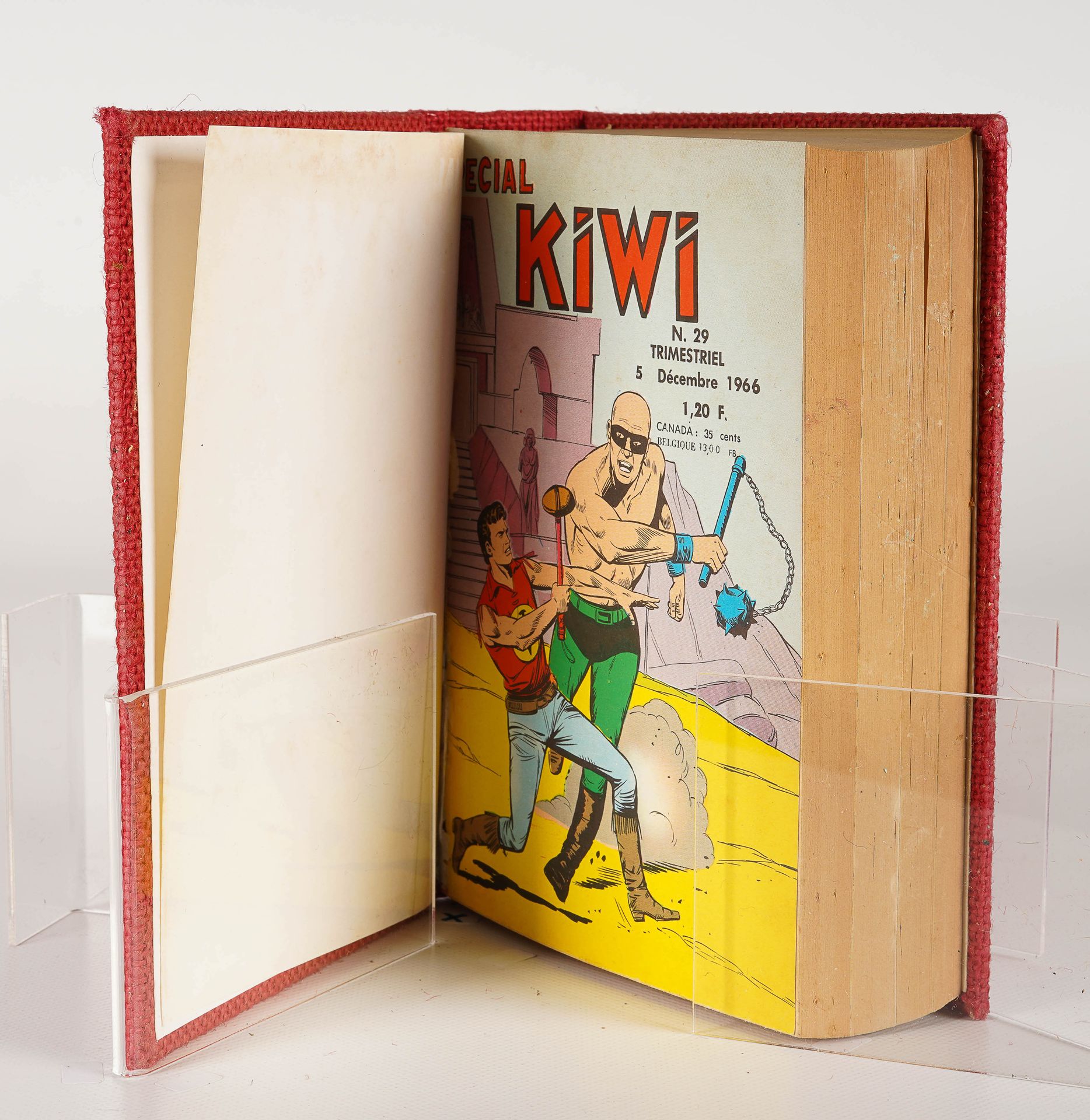 LUG SEMIC, ARCHIVES COMICS Zwei Einbände des LUG-Verlags mit den KIWI-Spezials N&hellip;