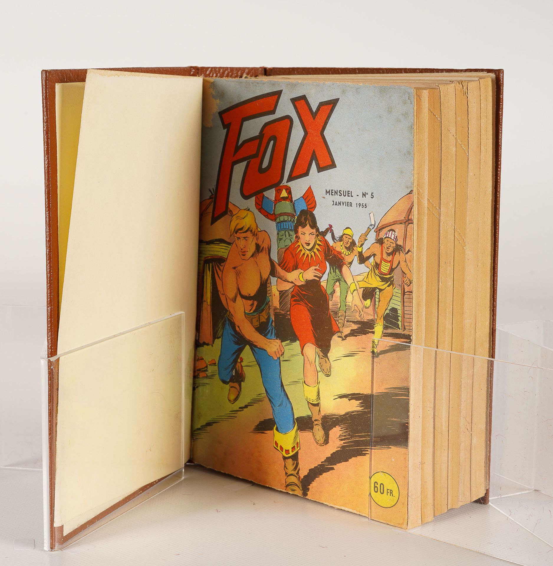 LUG SEMIC, ARCHIVES COMICS 有6个FOX 5至10号的活页夹，棕色人造革，尺寸为H 18,5 x 13厘米