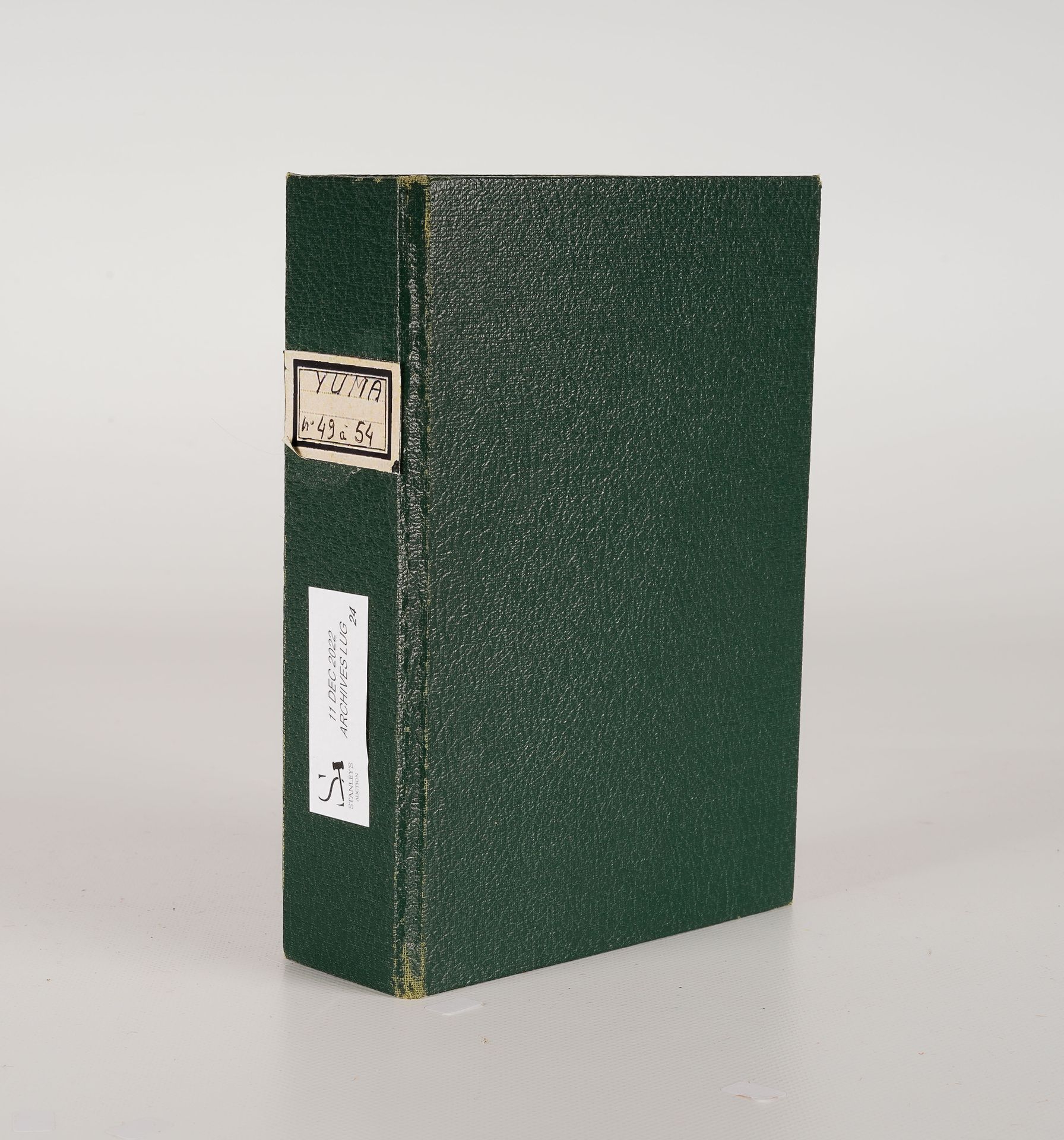 LUG SEMIC, ARCHIVES COMICS Binder with 6 YUMA from 1965 n° 49 to 54, fine green &hellip;