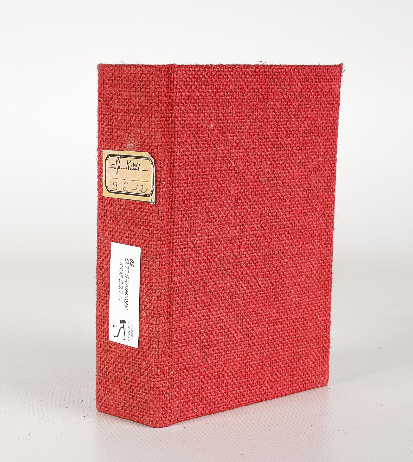 LUG SEMIC, ARCHIVES COMICS 带有4个KIWI特价品的活页夹，9至12号，红布，尺寸为H 18 x 13,5 cm