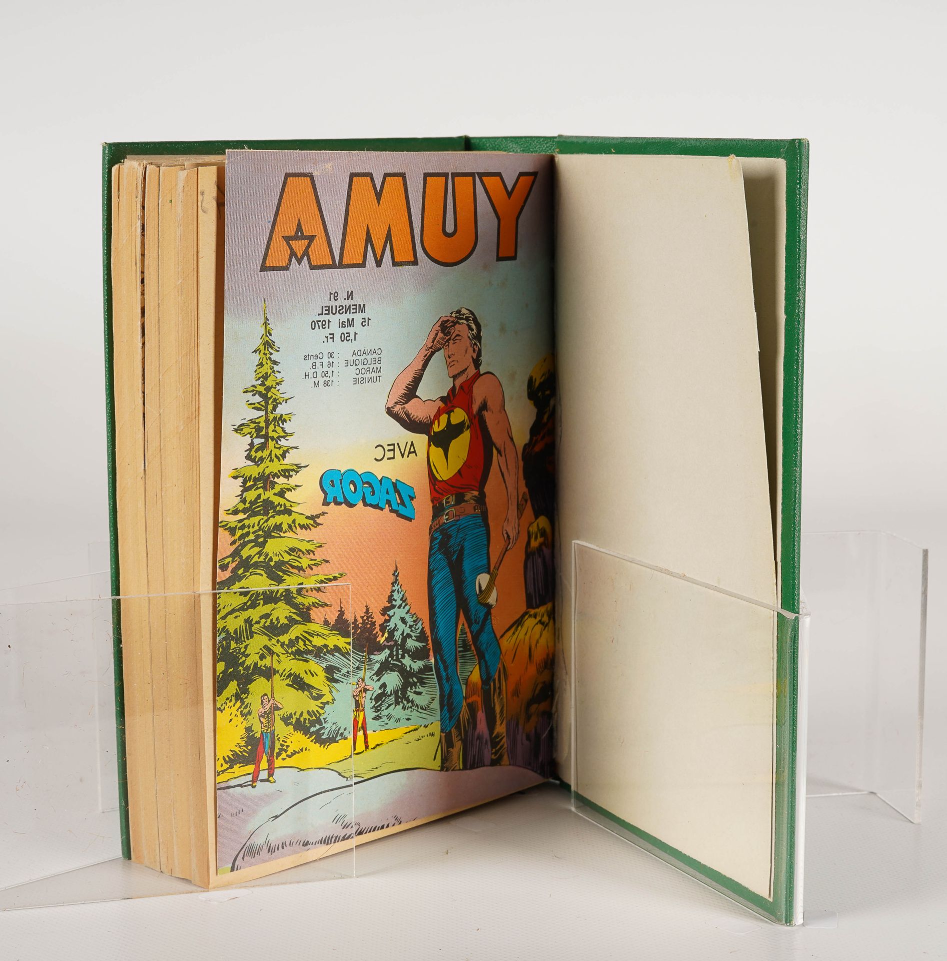 LUG SEMIC, ARCHIVES COMICS Two binders published by LUG including the YUMA n° 91&hellip;