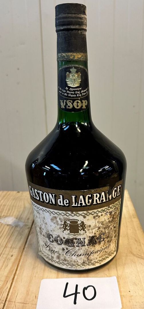 Null 1 botella de coñac Gaston de Lagrange Fine Champagne (nivel del cuello) 100&hellip;