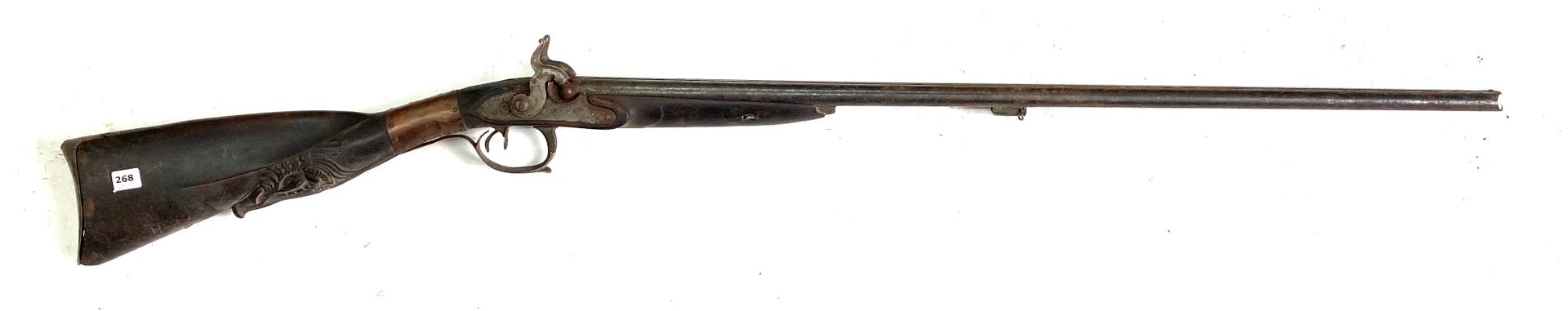Null fusil de chasse à silex transformé percussion, canons en table de 77 cm, po&hellip;