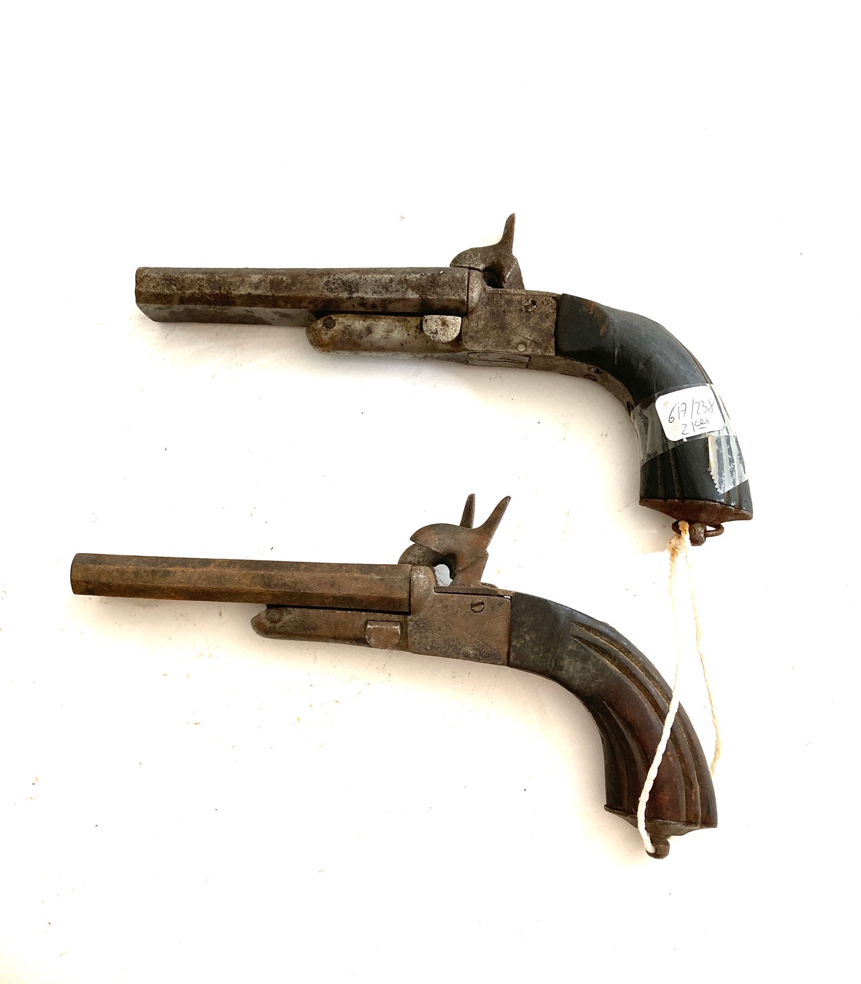 Null Pistolet à broche à canon double, ouverture par poussoir latéral, détentes &hellip;