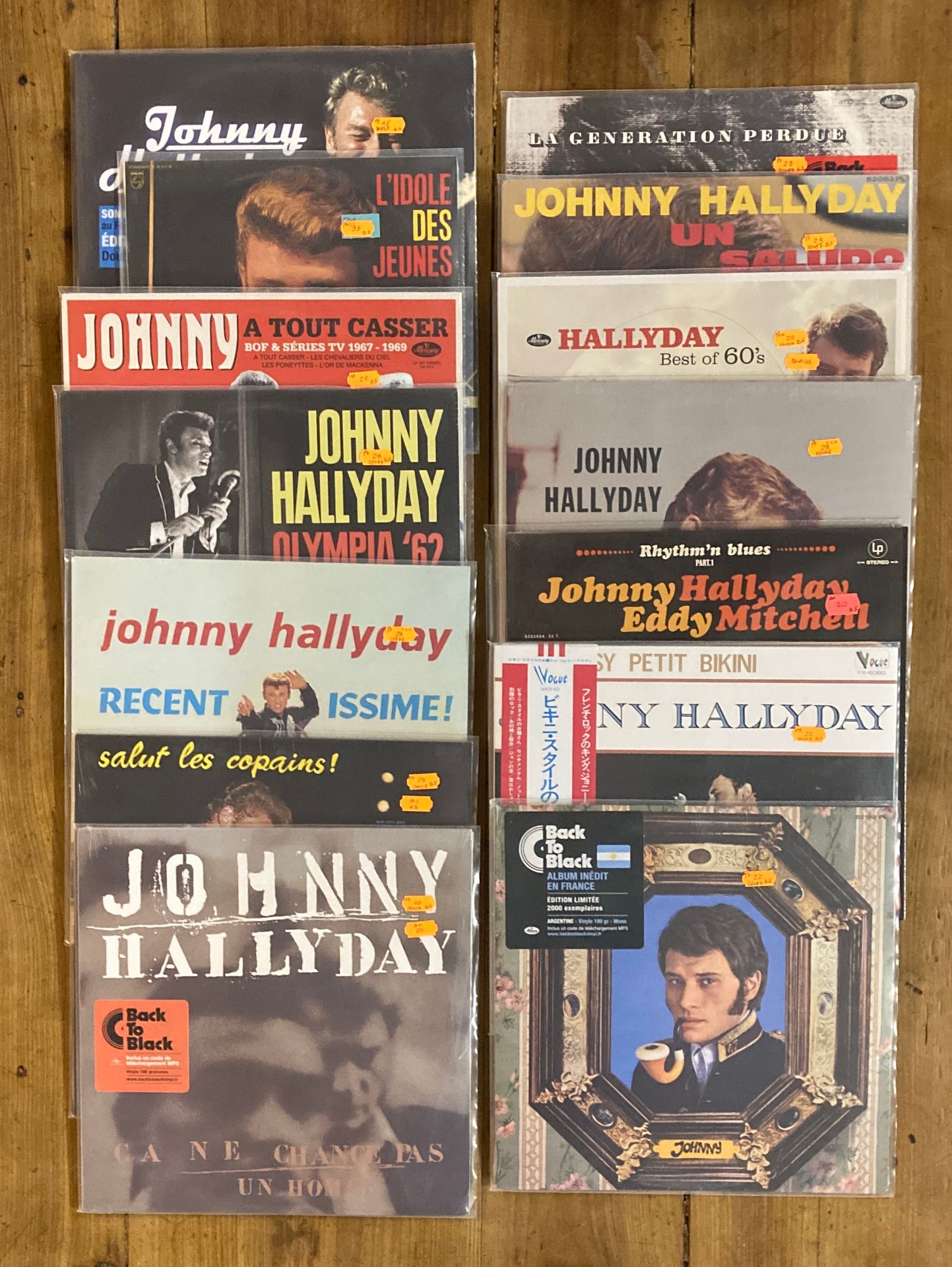 Johnny HALLYDAY Lot de 30 disques 33 tours (dont trois 25 cm) neufs scellés de J&hellip;