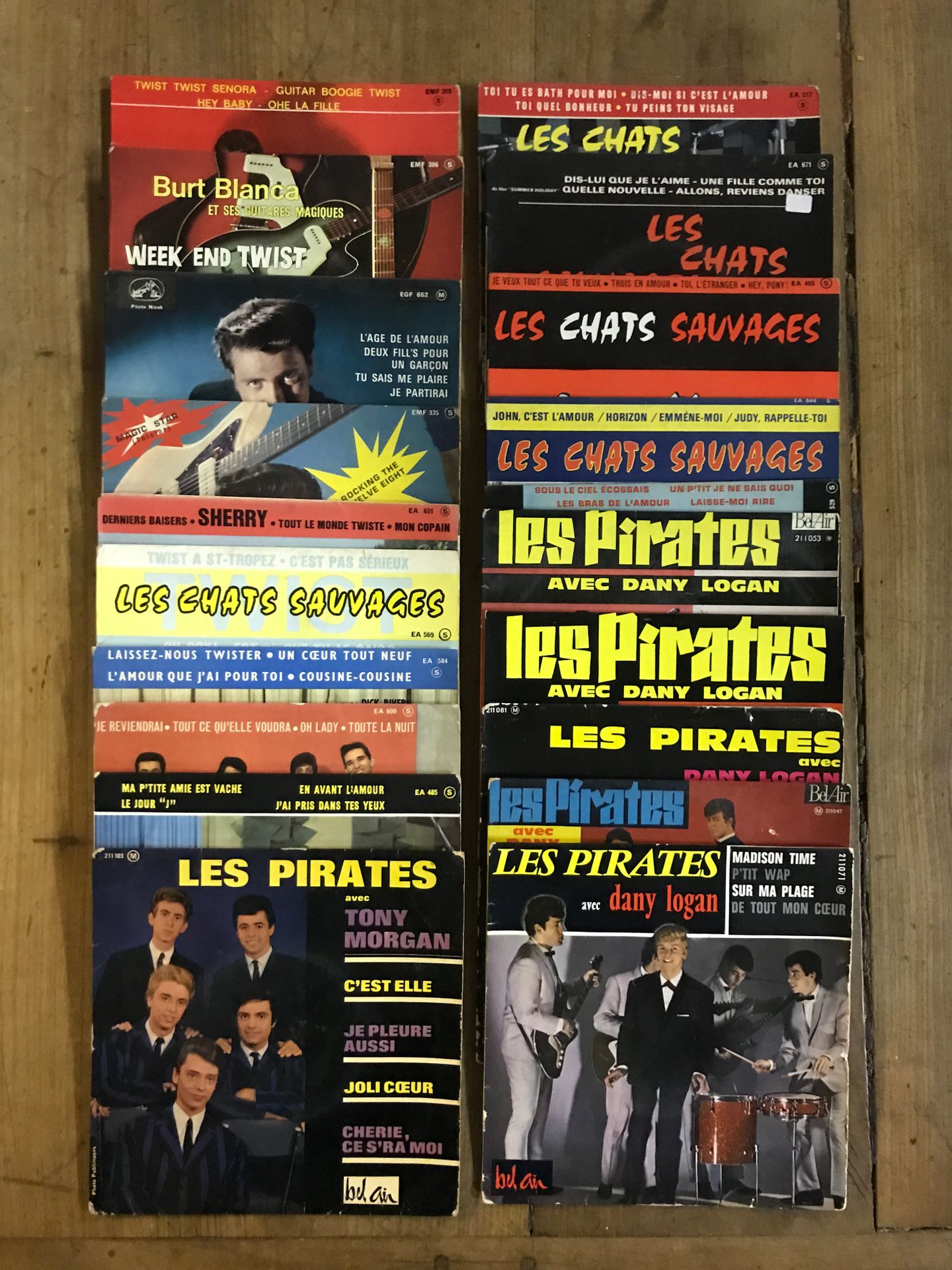 LES CATS SAUVAGES, BURT BLANCA Lot de 6 disques 45 tours 4 titres des Pirates, d&hellip;