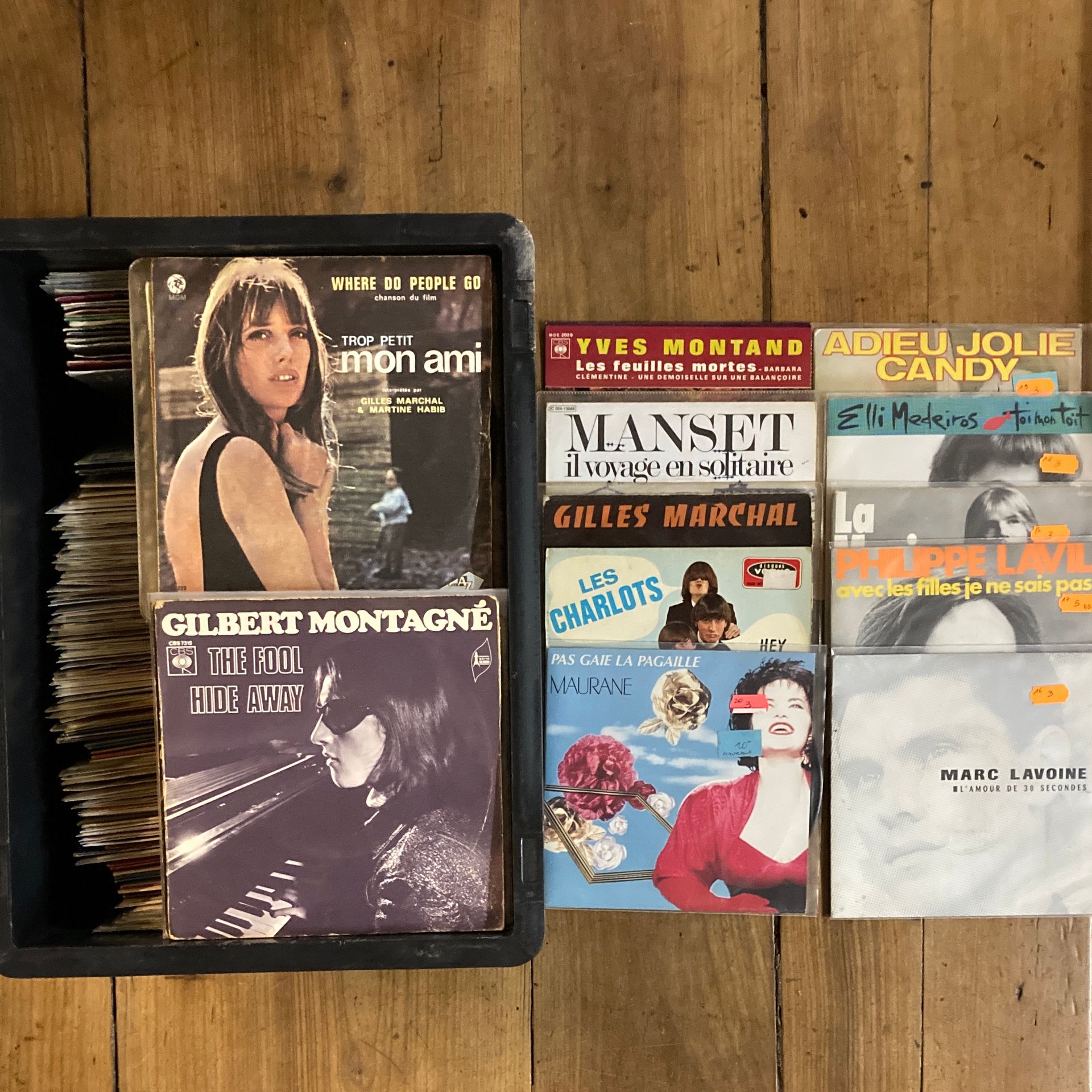 Null Lote de 200 discos de 45 rpm de artistas franceses (Antoine, Frank Alamo, C&hellip;
