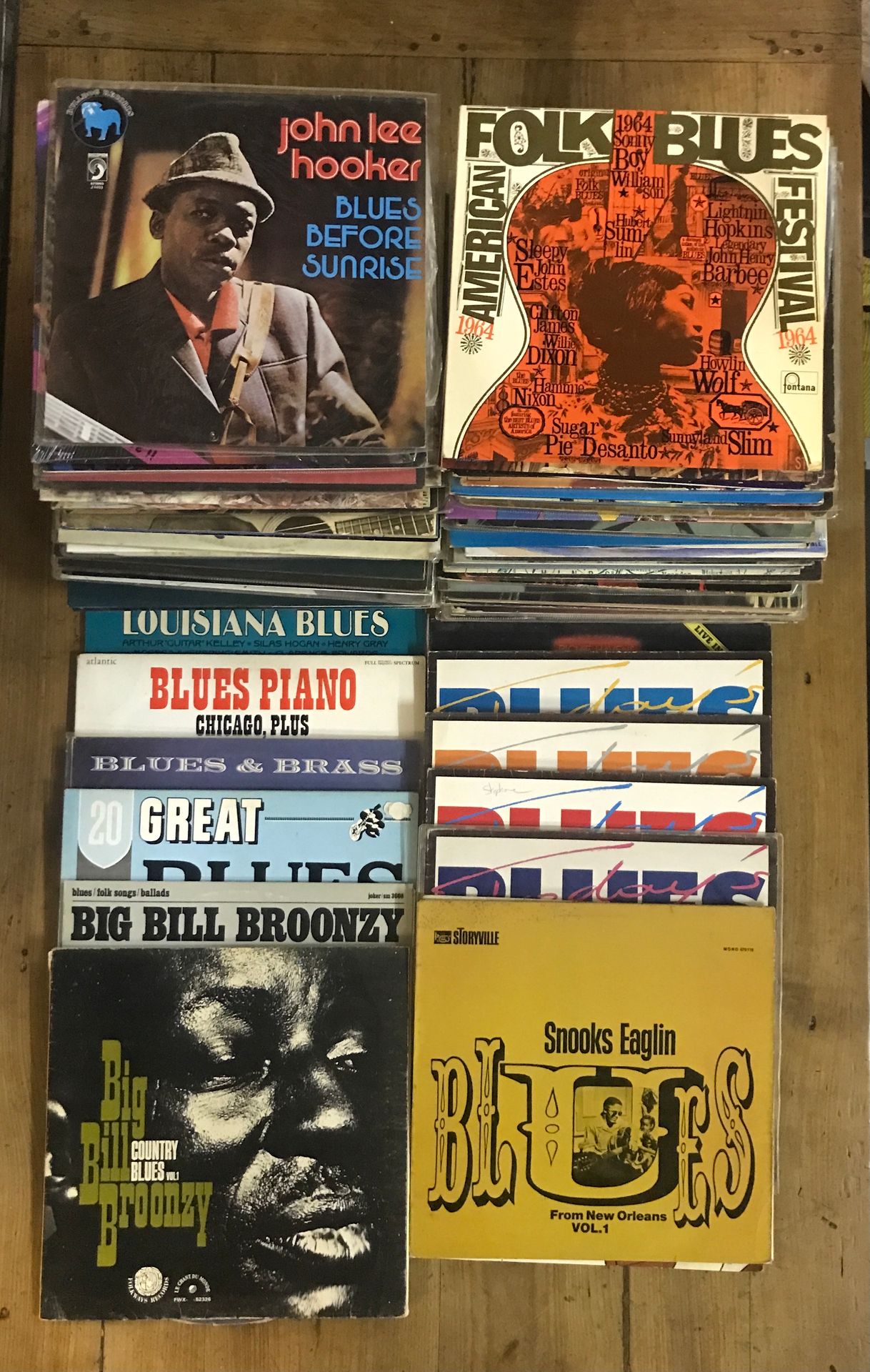 Null Posten von 100 33 rpm Bluesplatten (John Lee Hooker, Johnny Copeland, Sonny&hellip;