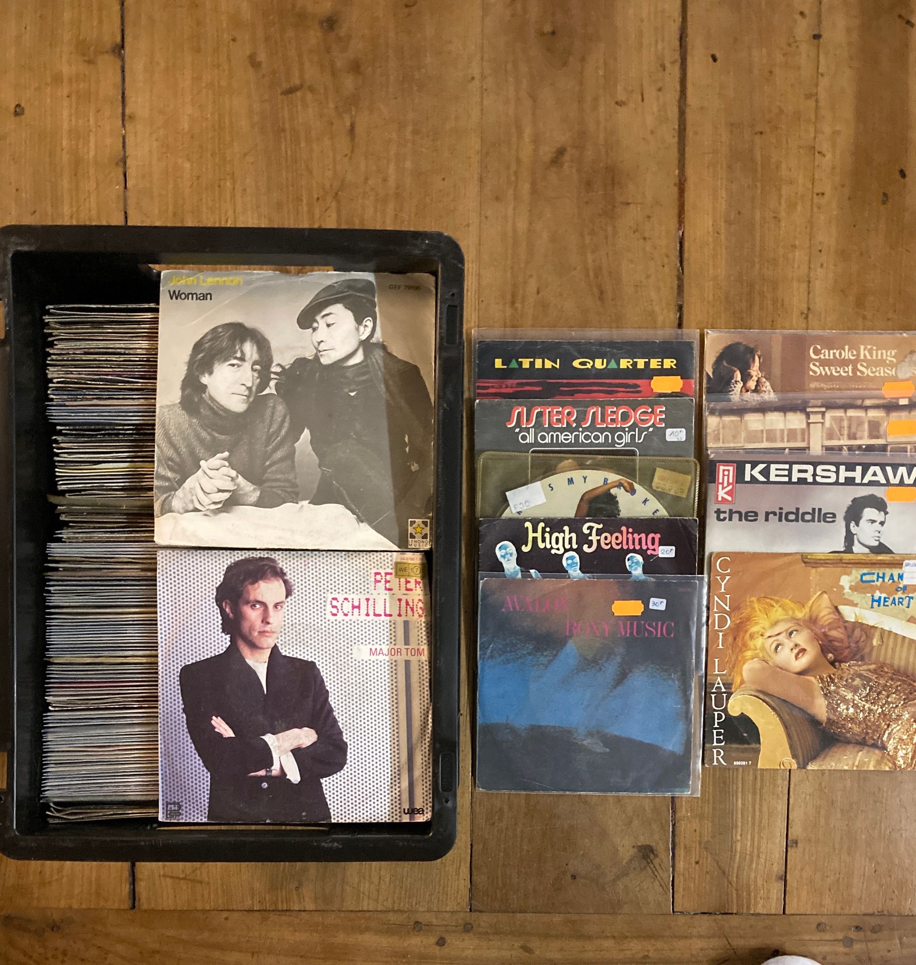 Null Lot von 200 45 rpm Platten von Pop, Rock, Disco, Dance,... Aus den 70er, 80&hellip;