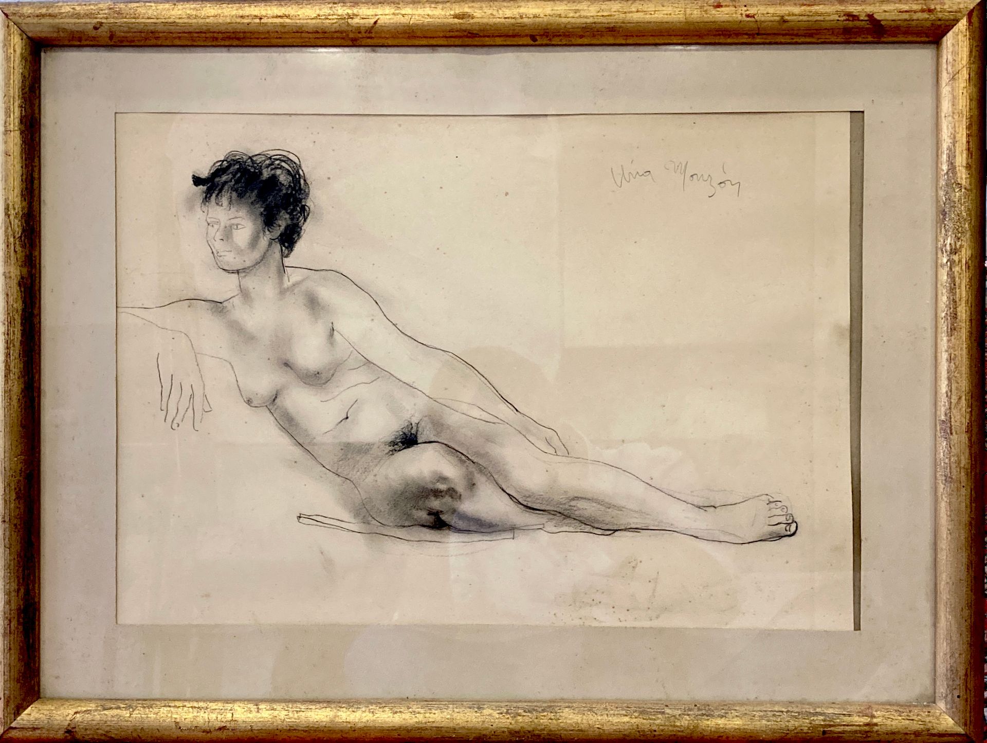 Null URIA MANZON Nude study. Charcoal. Signed upper right. Height 46.5 cm, width&hellip;