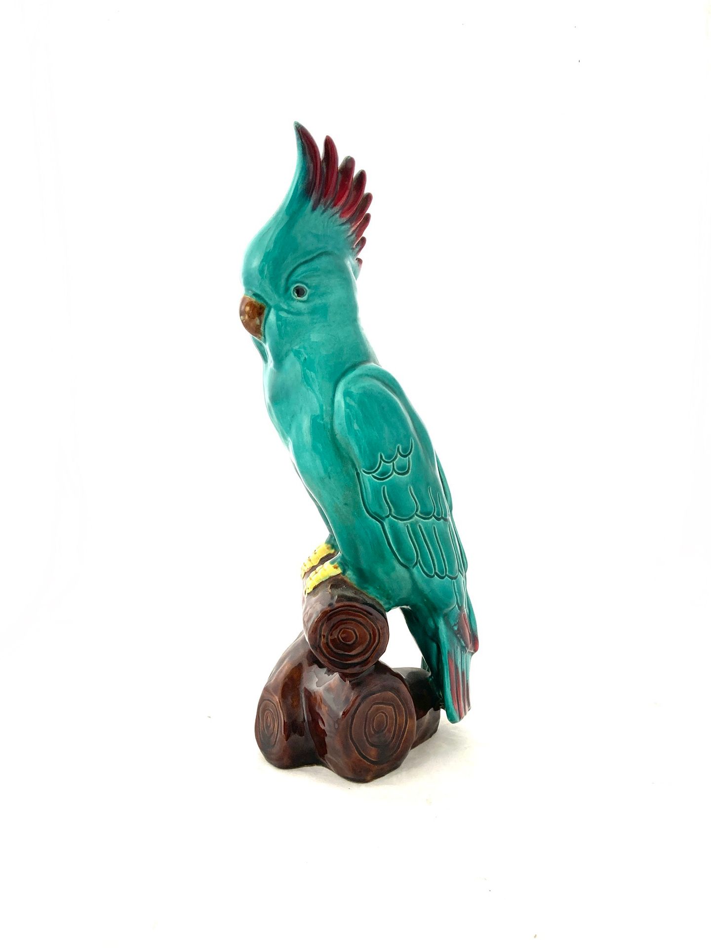 Null J. PINON, Vallauris, cockatoo in earthenware. Signed on the base. Height. 4&hellip;