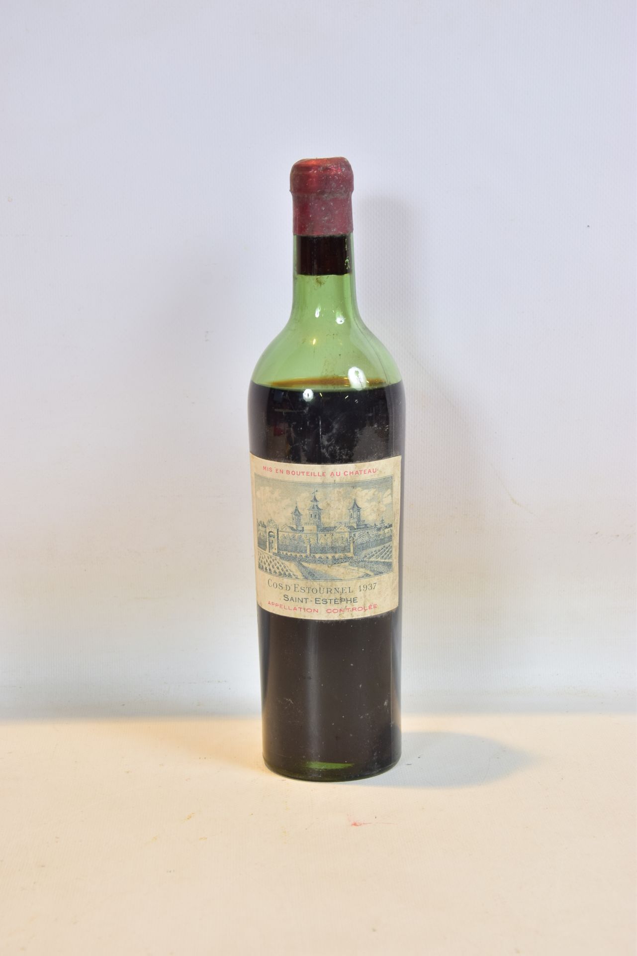 Null 1 Blle CH. COS D'ESTOURNEL St Estèphe GCC 1937

	Faded and stained. N: low &hellip;