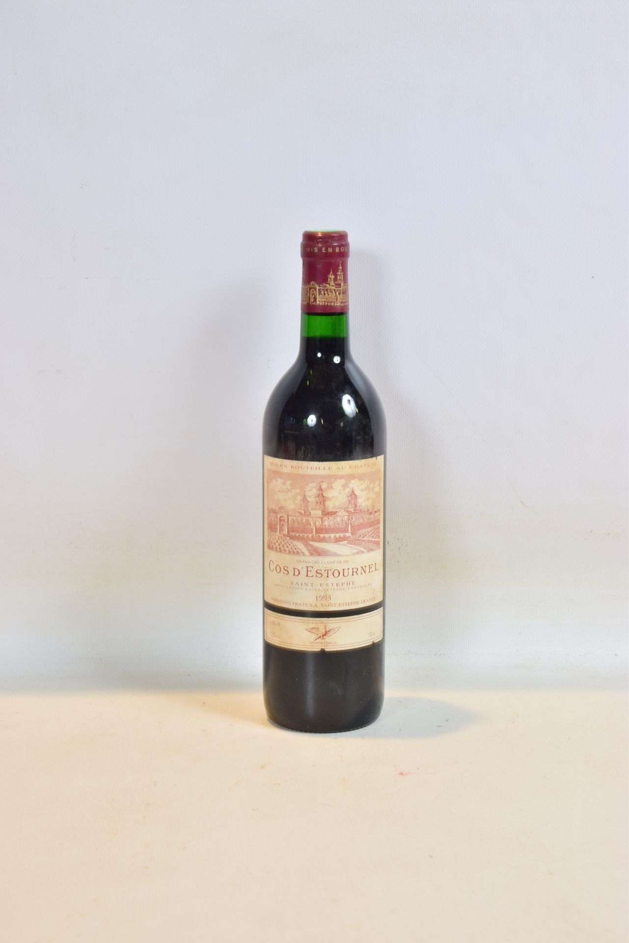 Null 1 Blle CH. COS D'ESTOURNEL St Estèphe GCC 1993

	Faded and stained. N: half&hellip;