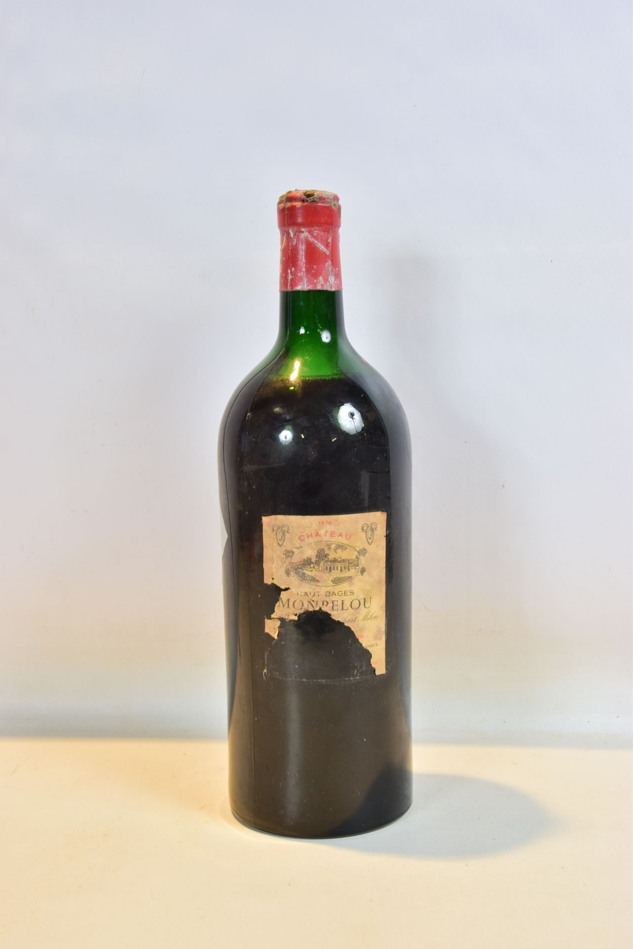 Null 1 Jéro CH. HAUT BAGES MONPELOU Pauillac 1970

(5 L) And. Very stained and t&hellip;