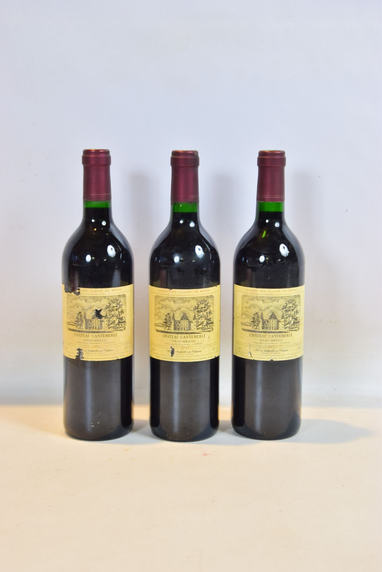 Null 3 Blles CH. CANTEMERLE Haut Médoc GCC 1993

	Faded and worn out. N: 1 high &hellip;