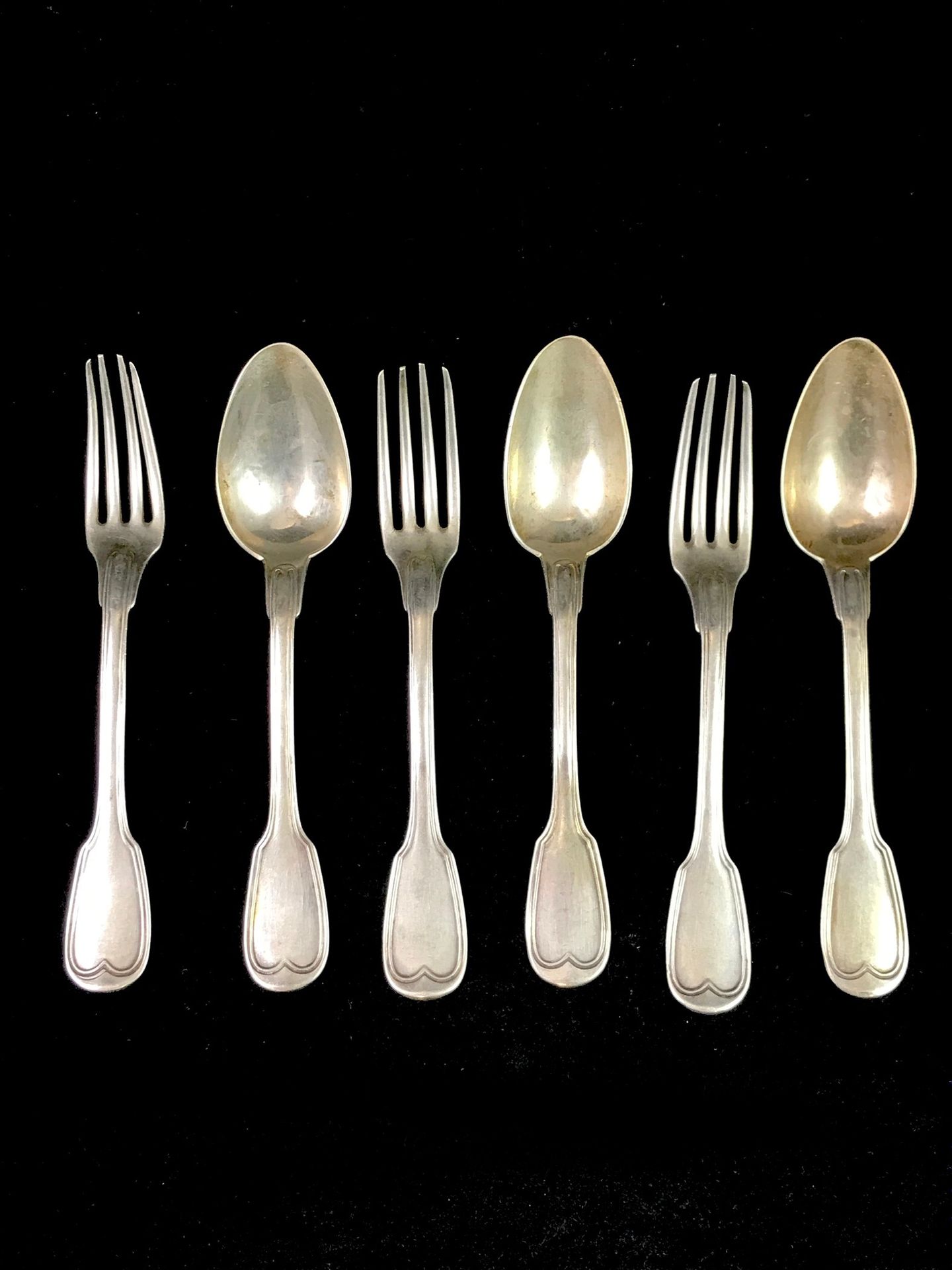 Null 一套六件950°/00银质餐具，带锉刀，有 "AL "字样。长20.5厘米。总毛重：414克。