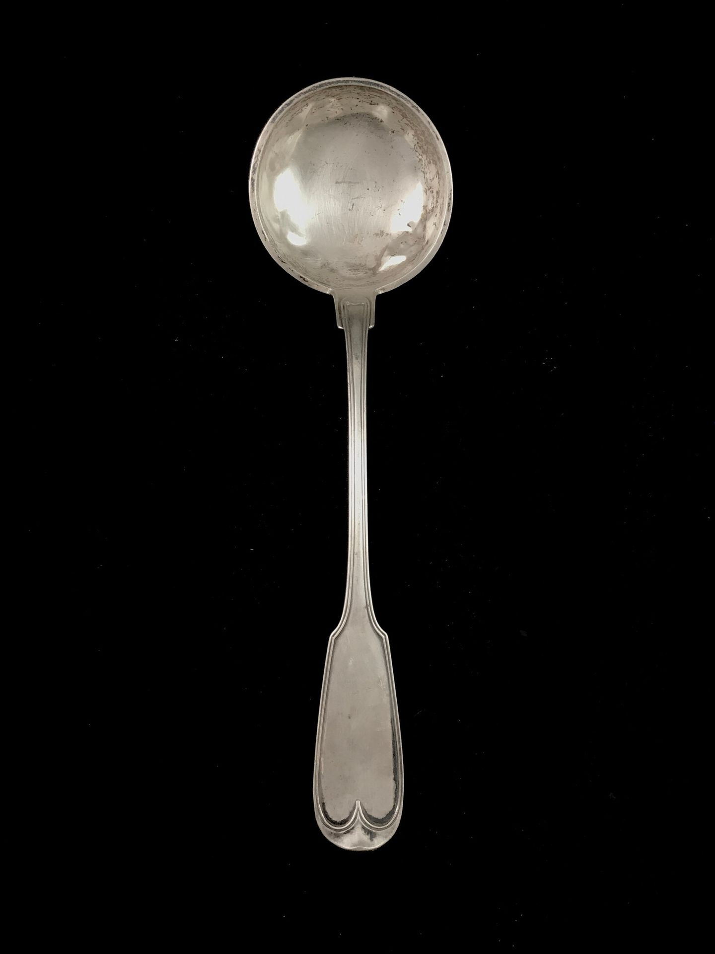 Null A silver ladle 800°/00. Length 33,5 cm. Total gross weight: 205 g.