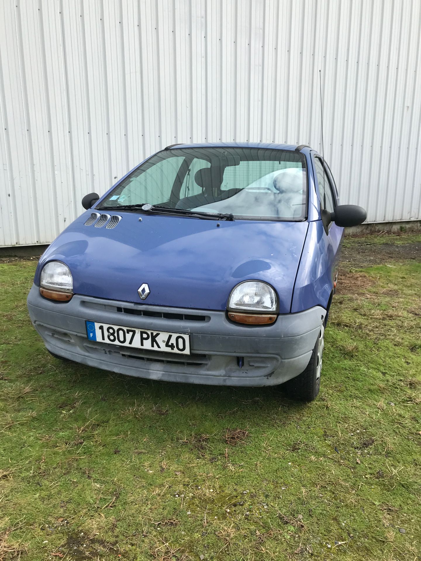 Null 
RENAULT TWINGO first series. 1st put into circulation 1994. Immat. 1807-PK&hellip;