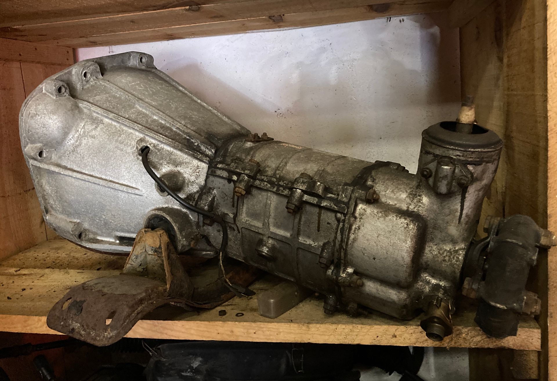 Null ALFA ROME 2000 or 2600 Sprint or Spyder gearboxes complete with bellhousing&hellip;