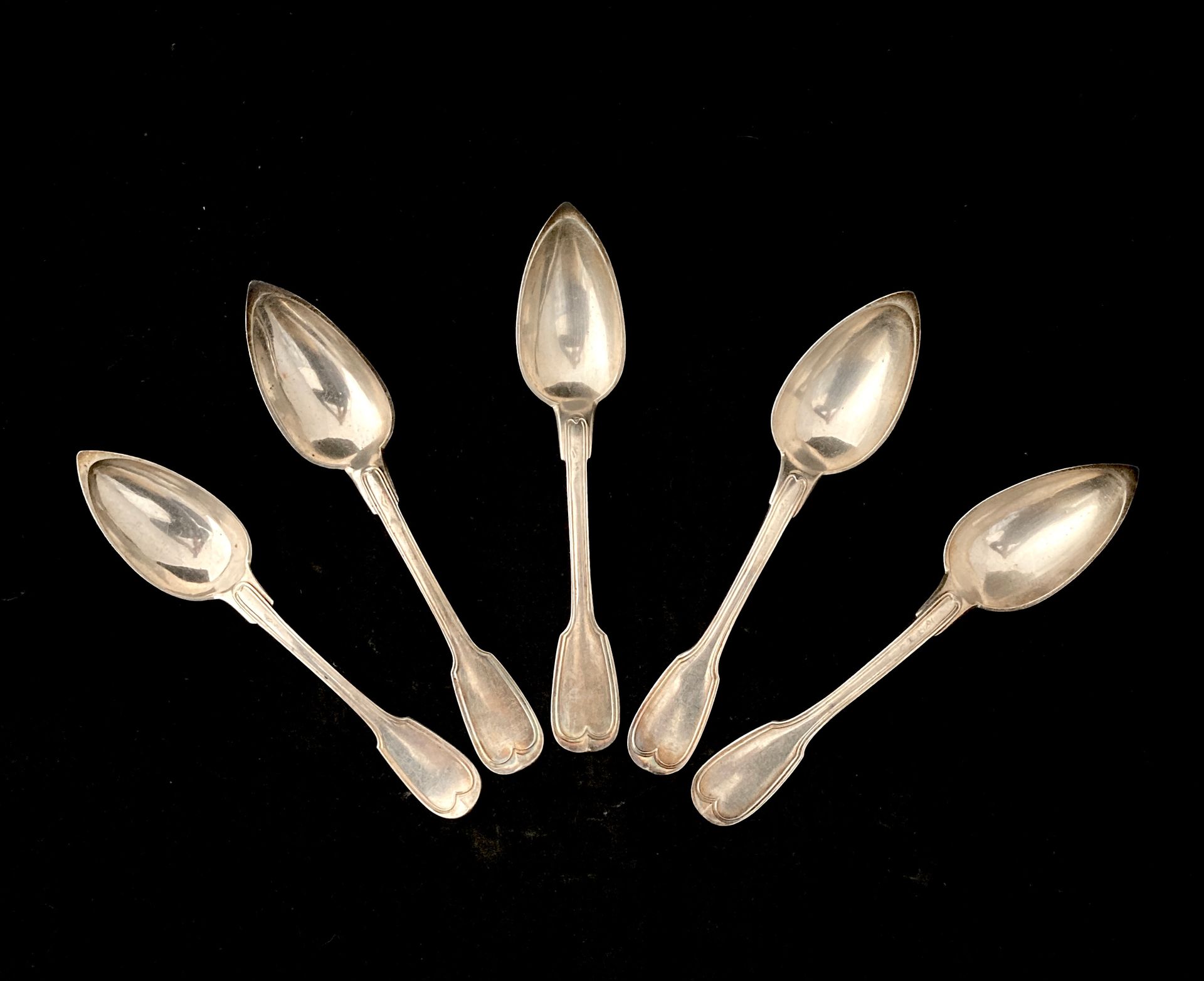 Null Suite of 5 spoons 

in silver 950°/°° Vieillard hallmark (1819-1838) for tw&hellip;