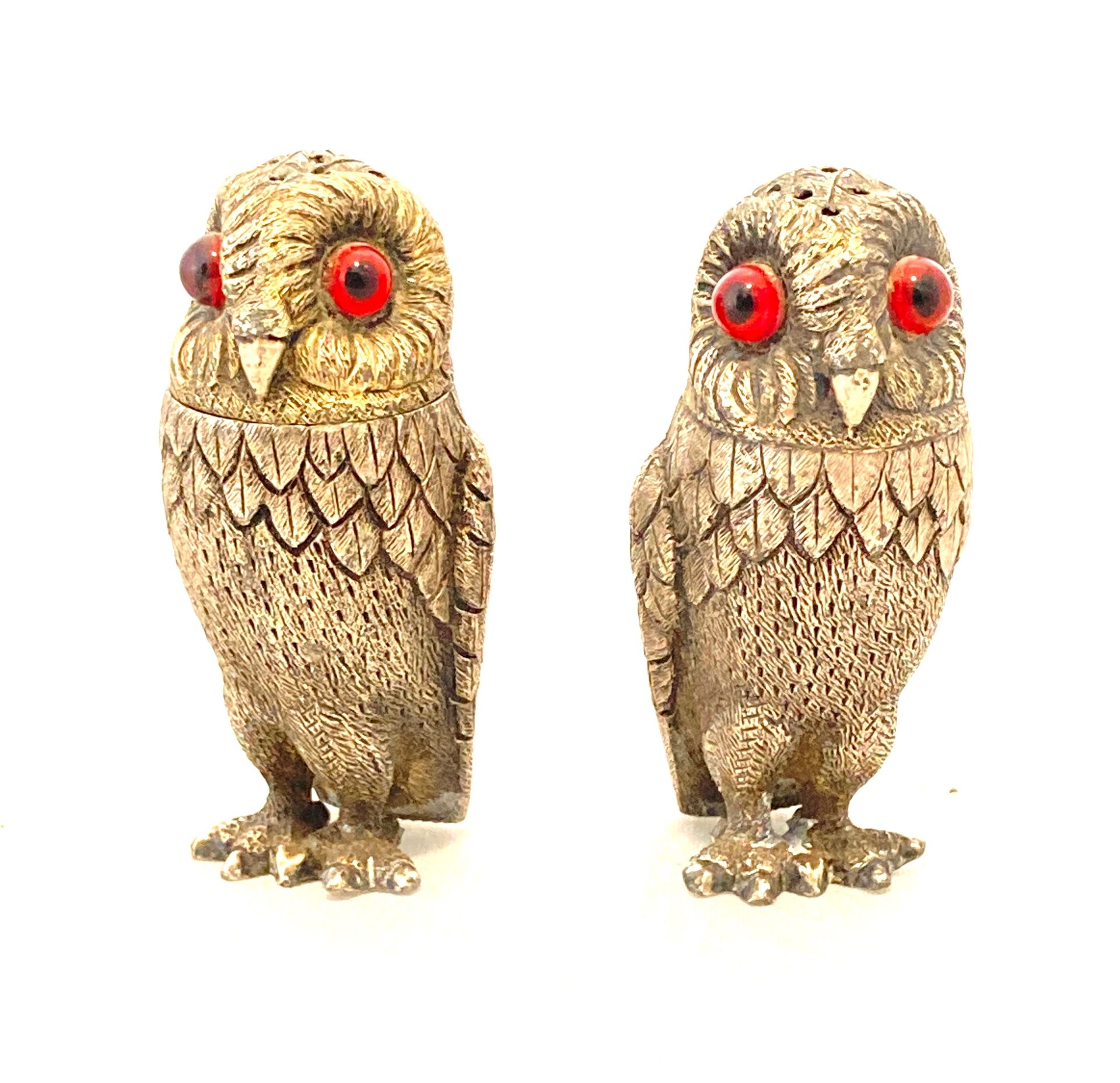 Null 
R.B CoS




pair of owl saltshakers




in silver ? The eyes reported




&hellip;