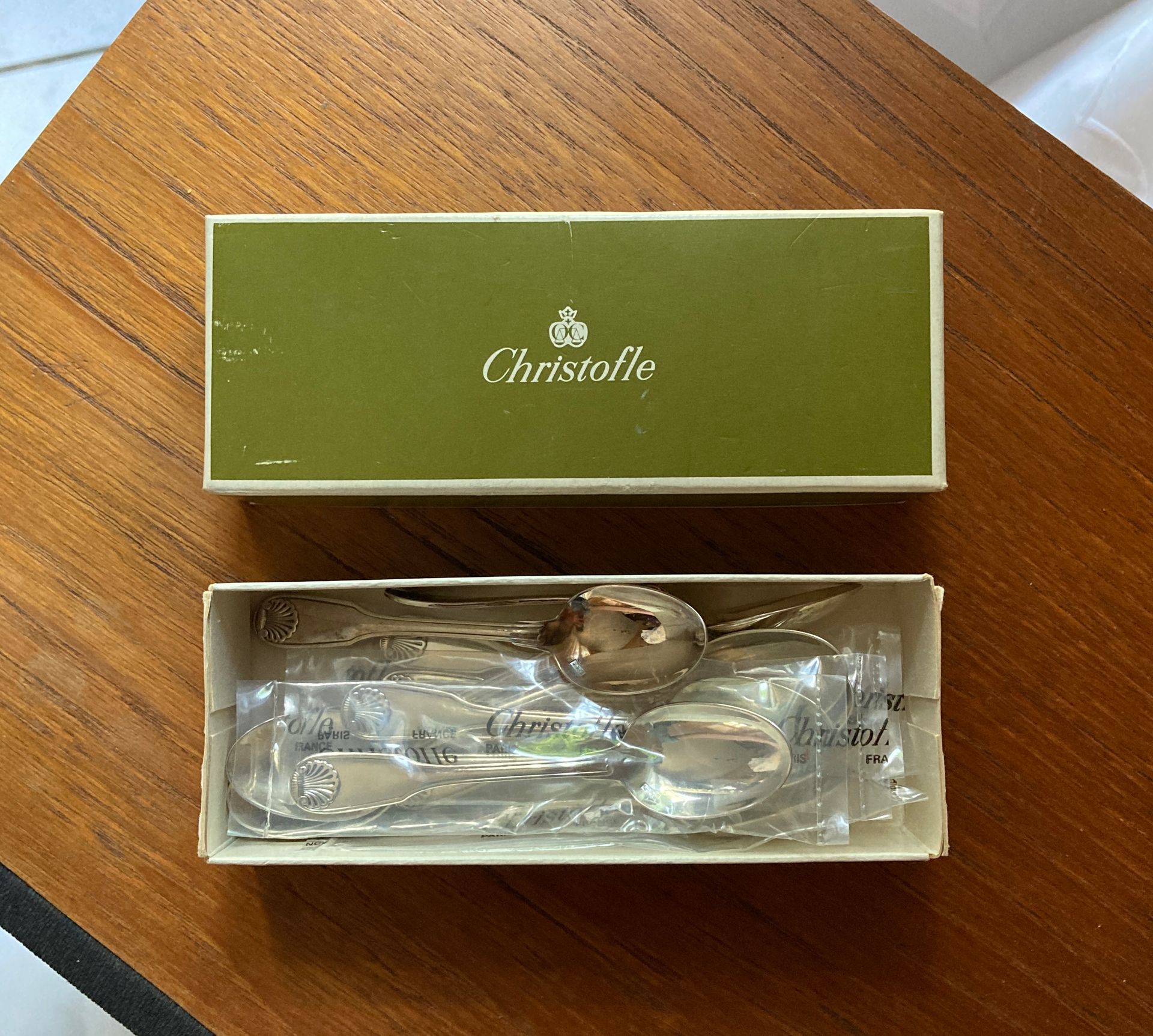 Null 
Christofle - In their original case, 12 silver plated mocha spoons, Vendôm&hellip;