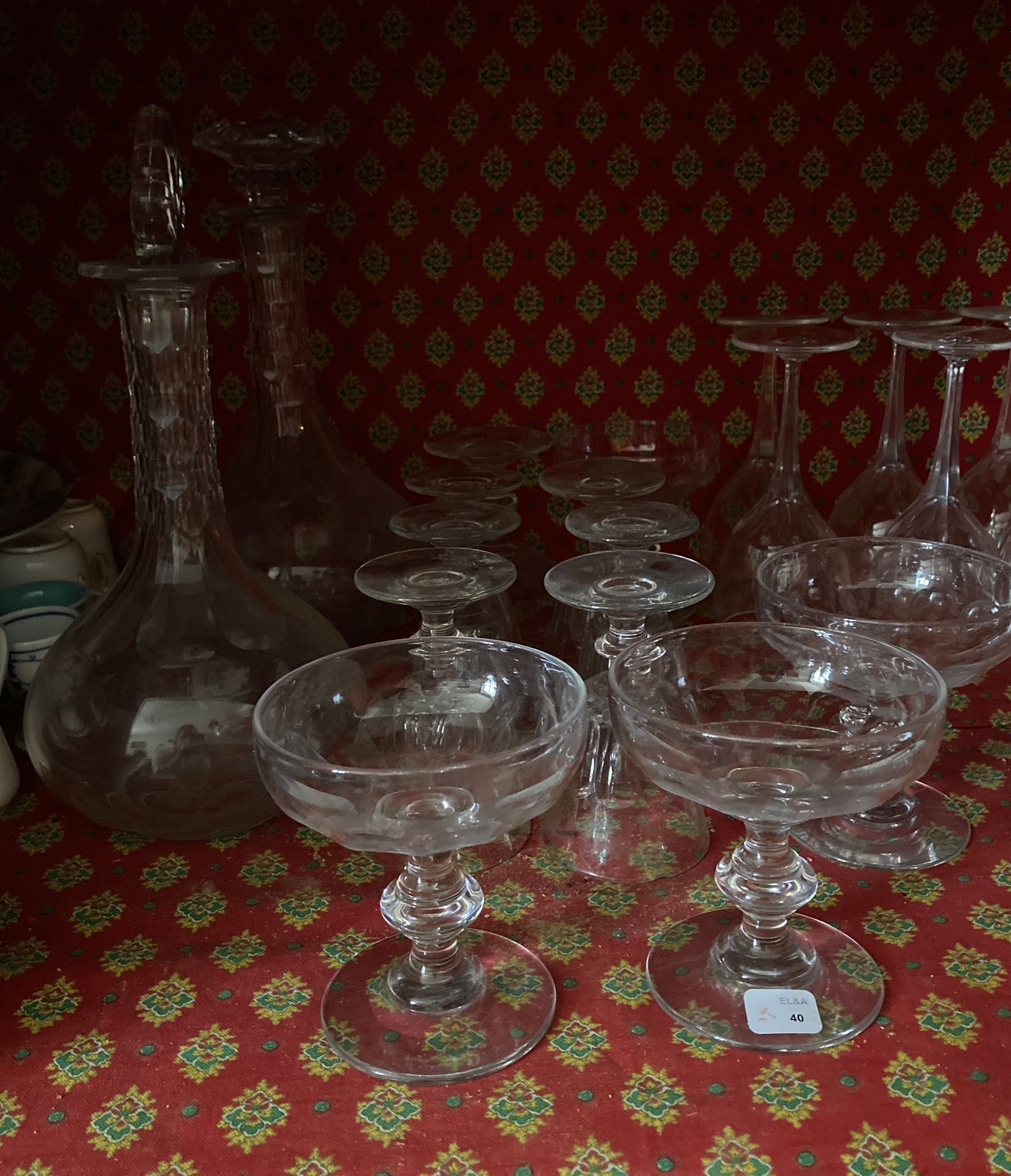 Null A part of glass service in blown and cut half-crystal: 6 wine glasses, 7 ch&hellip;