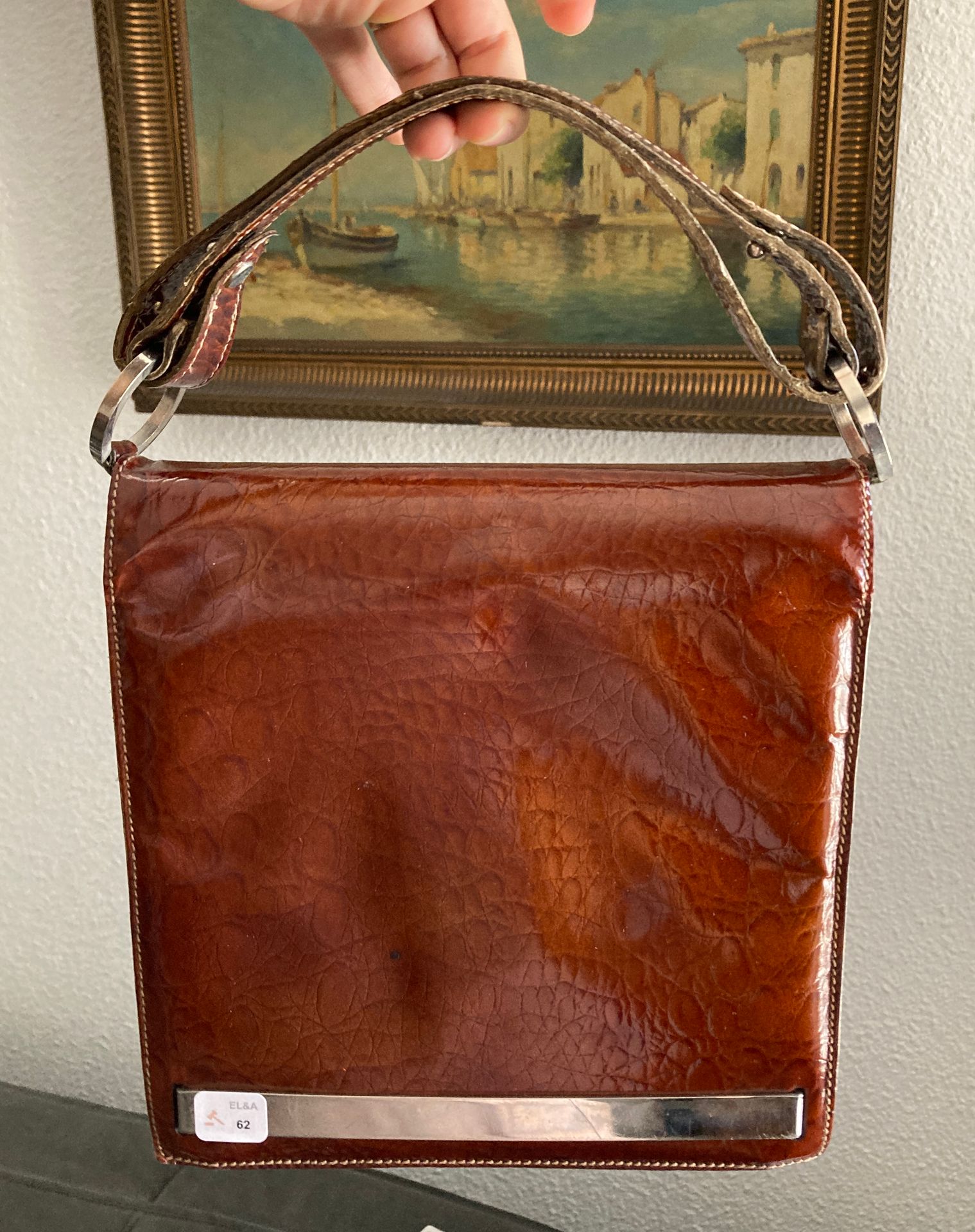 Null CHARLES JOURDAN - un bolso satchel de cuero marrón.