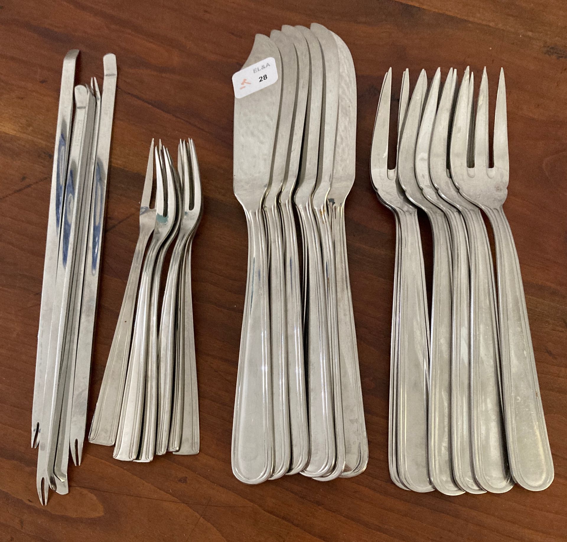 Null A 6 place settings fish menagere. 6 shellfish forks and 5 crab picks are at&hellip;