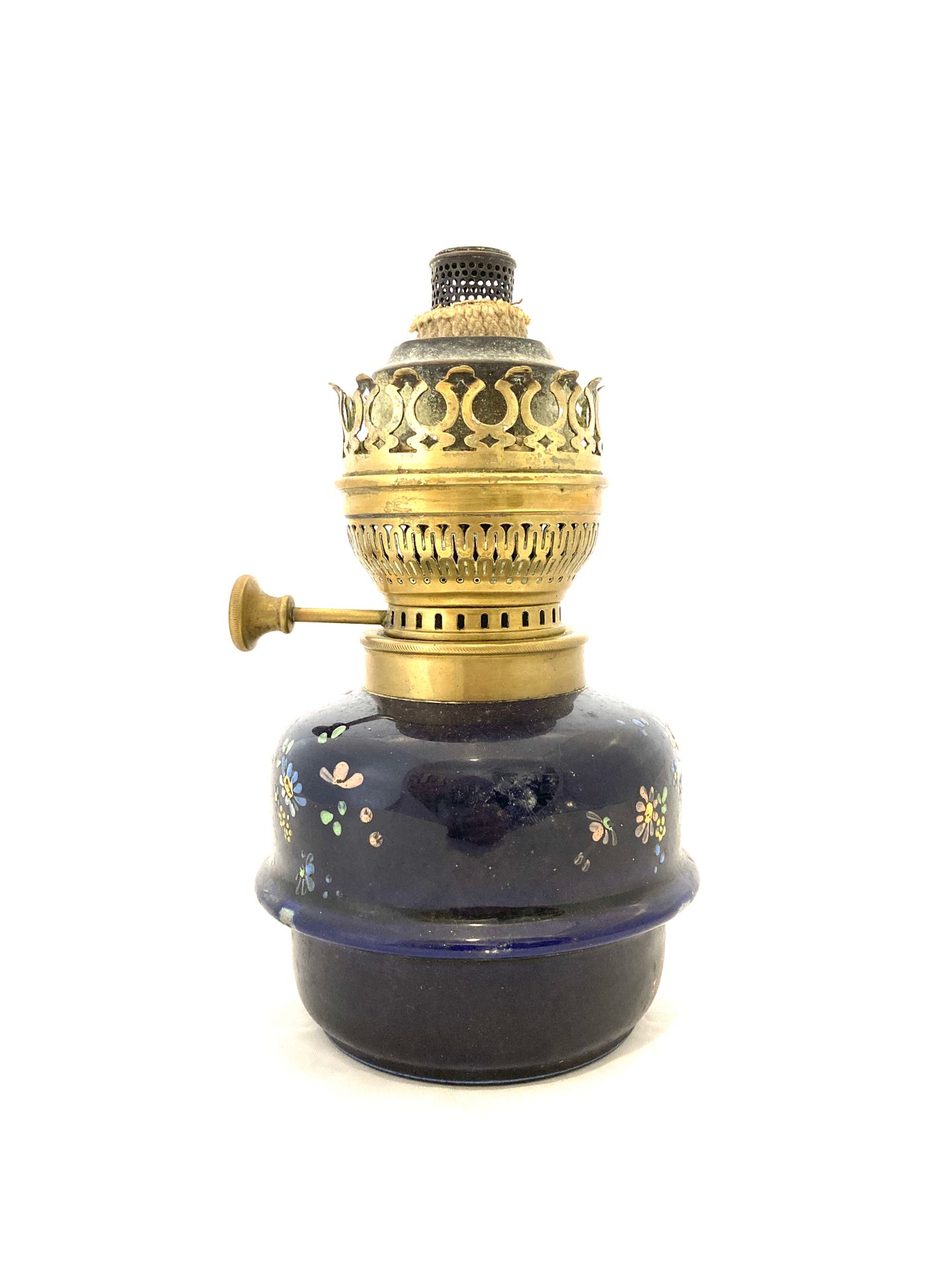 Null Oil lamp in blue glazed earthenware with flowers. Height : 20 cm. Diameter &hellip;