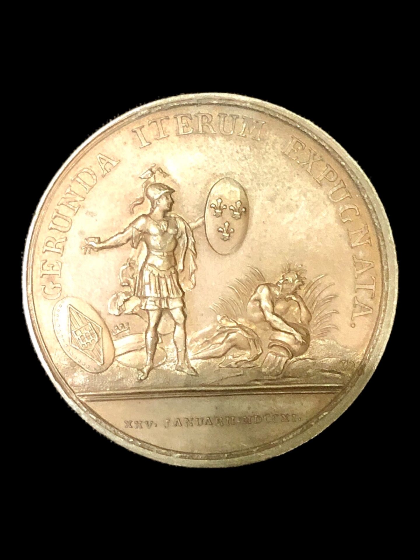 Null 纪念攻占赫罗纳的铜质奖章



A/路易十四，长卷发，头向右转/图例：LUDOVICUS MAGNUS REX CHRISTIANISSIMUS。

&hellip;