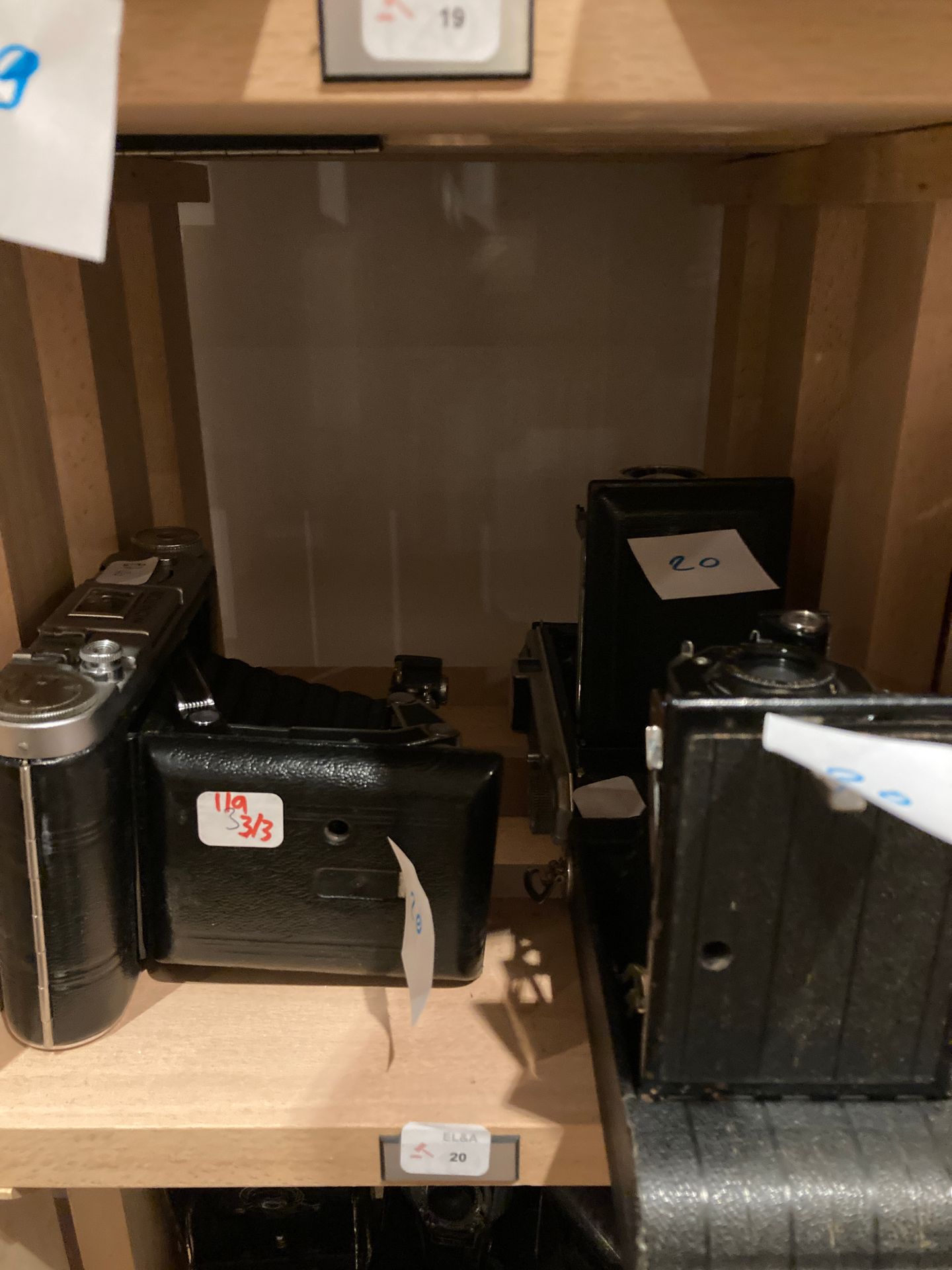 Null Set of three KODAK bellows cameras: Kodak Junior SIX-20, KODAK 620 and Koda&hellip;