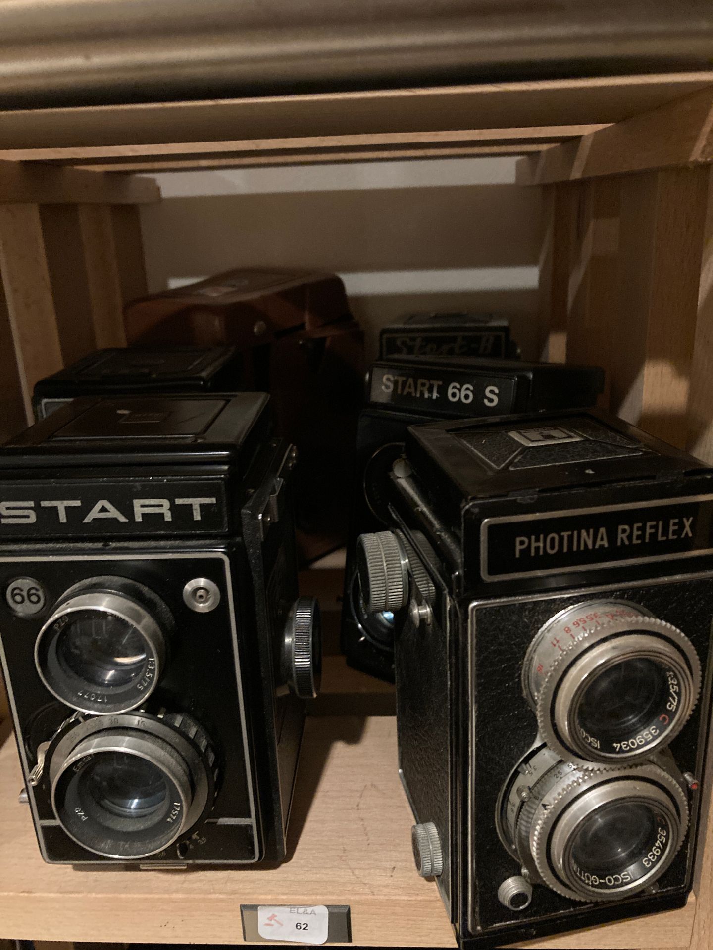 Null Set aus sechs verschiedenen Kameras, in unverändertem Zustand: Start 66, St&hellip;