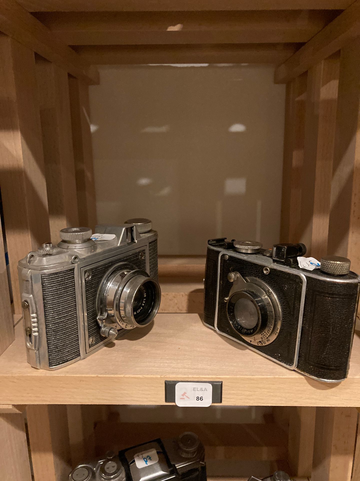 Null 一套两台杂牌相机：Pontiac箱，配Som Berthiot Flor 3.6/50 mm镜头；Foth Derby箱，配Foth Anastigm&hellip;