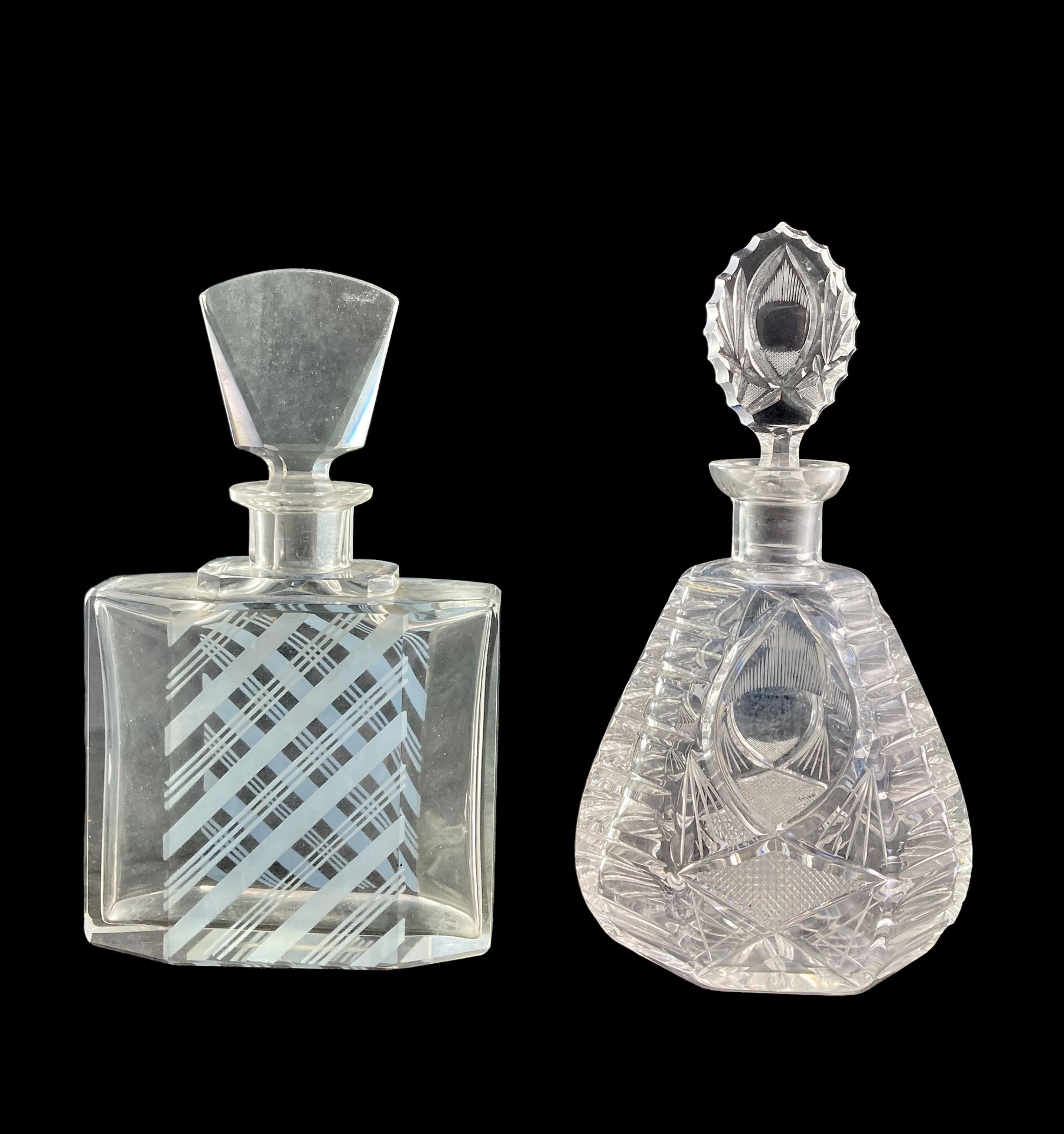 Null Jarra de whisky en cristal soplado moldeado con decoración estriada esmeril&hellip;
