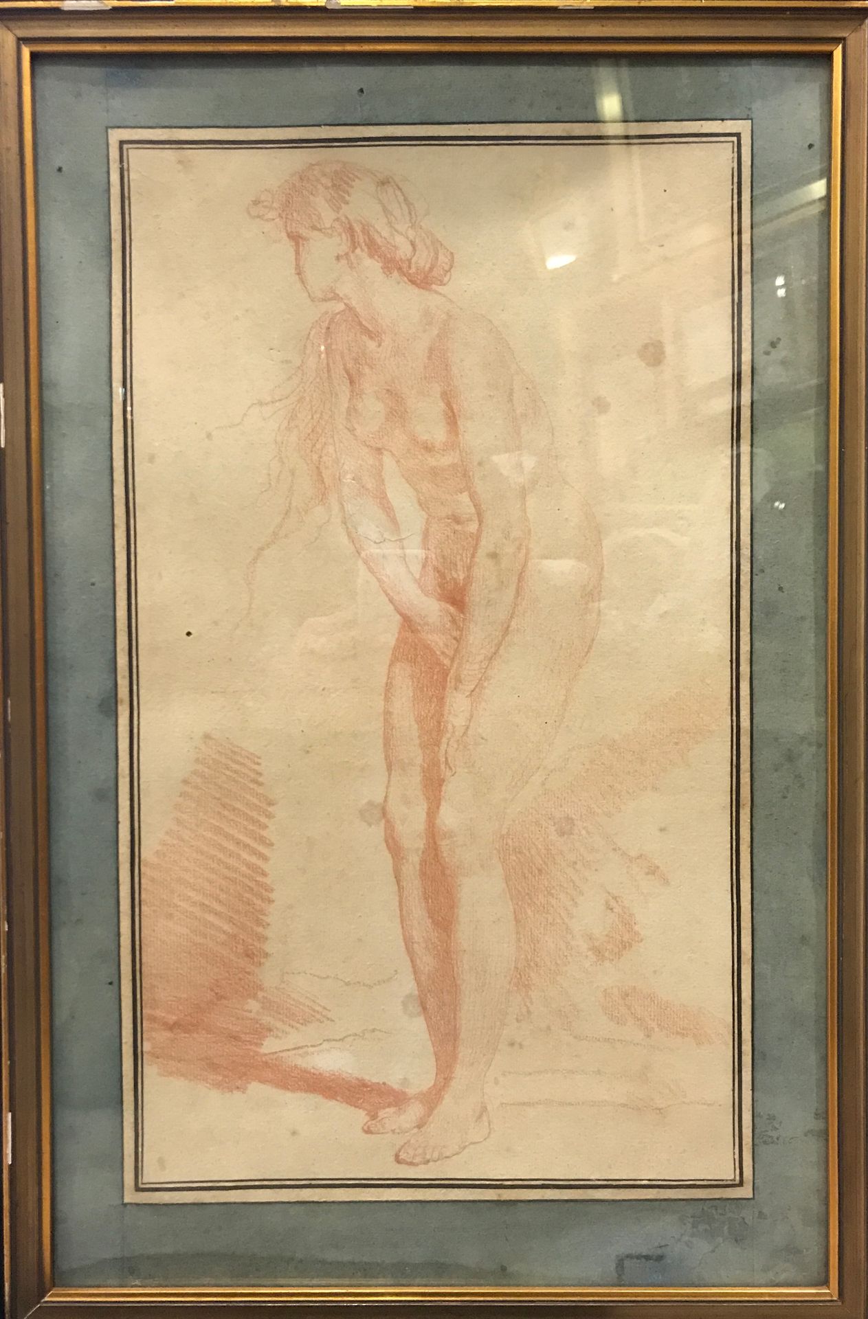 Null Jean Baptiste GREUZE (1725-1805)之后。

厕所里的女人。 

桑戈尔的背面印刷。 

外观尺寸：高47厘米。长度：27&hellip;