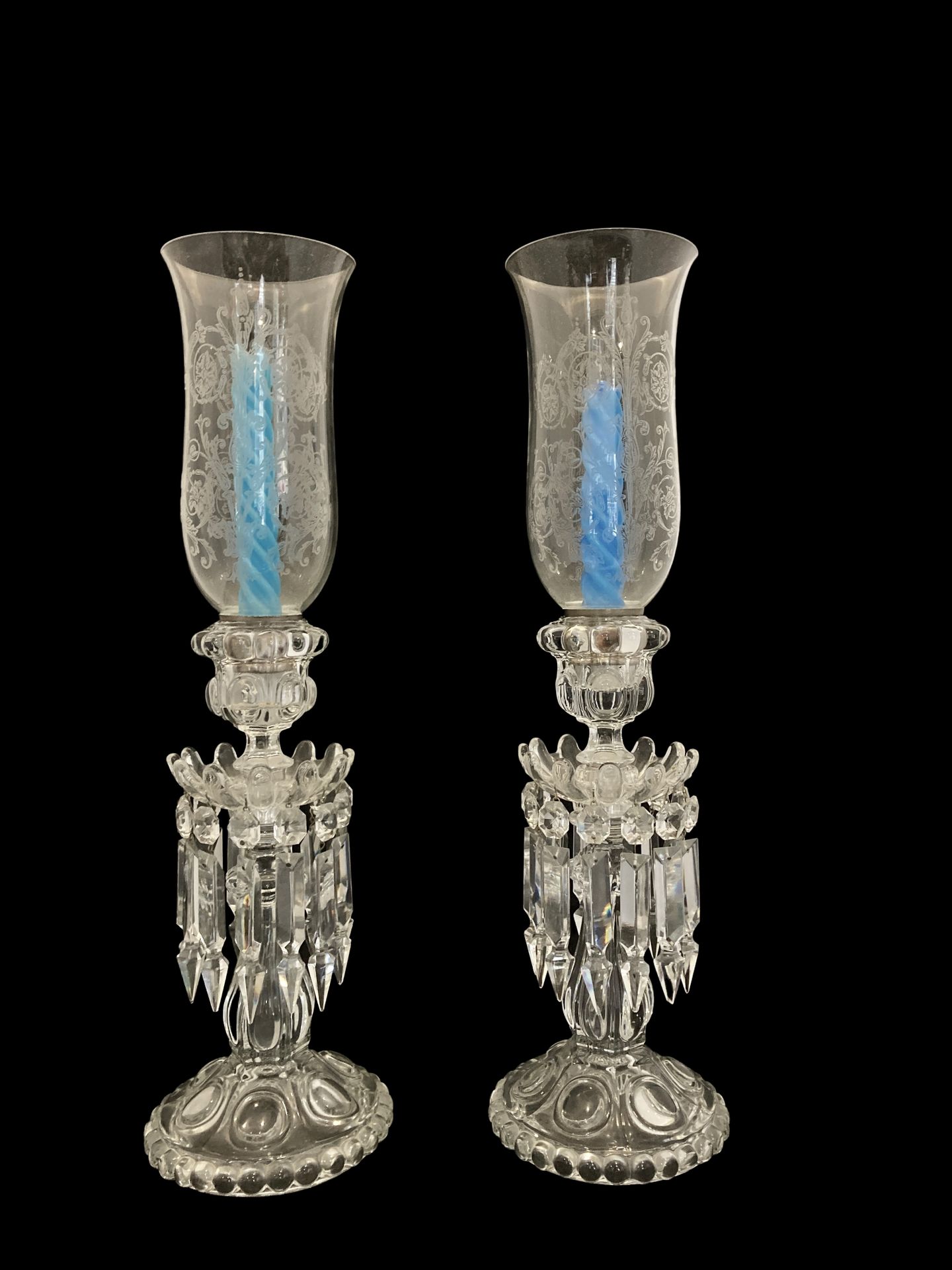Null BACCARAT.
Pair of candlesticks with pampilles out of moulded, cut and engra&hellip;