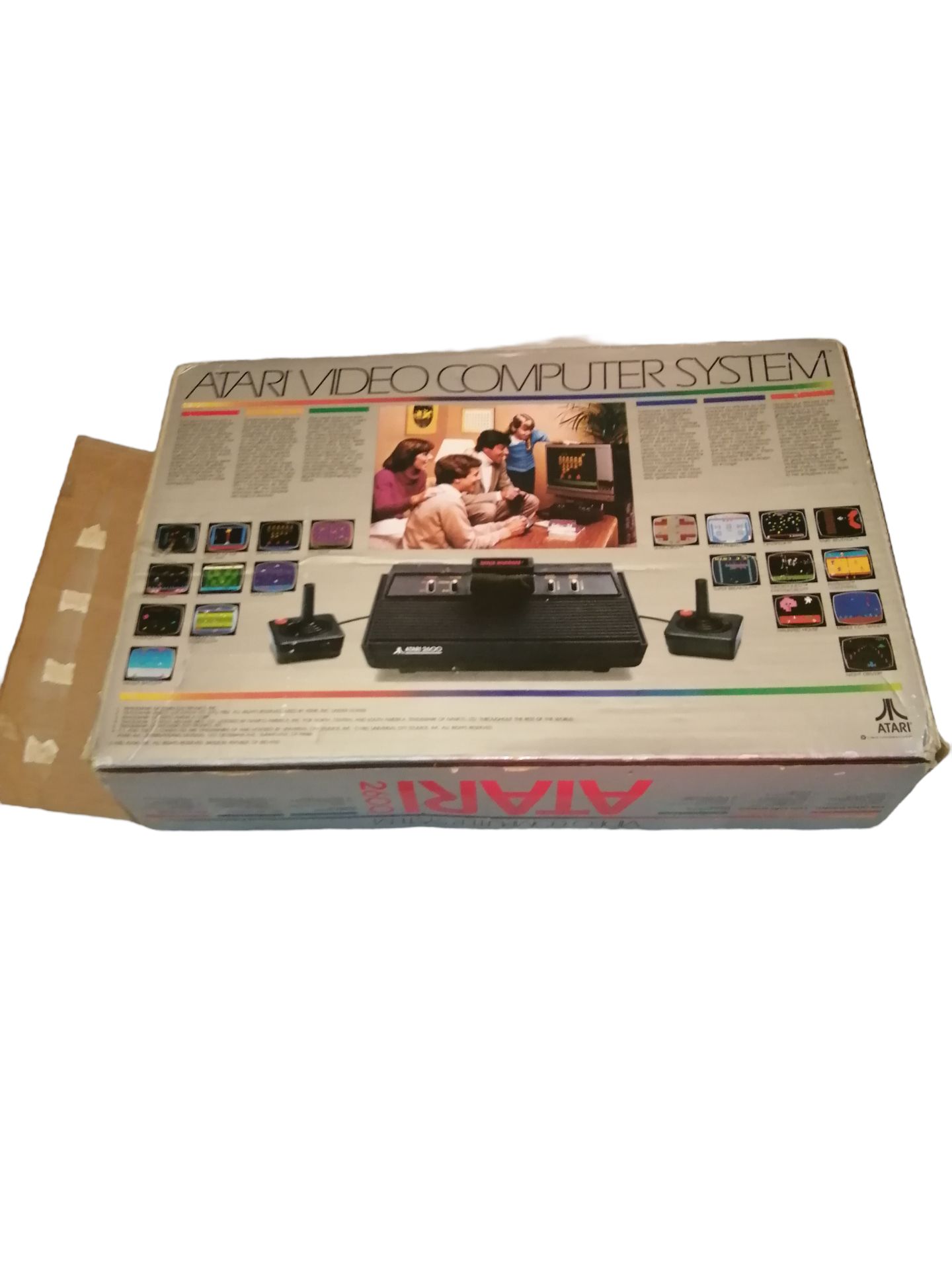 Null Atari 2600 .
Box in good condition,
Console not tested,
2 joysticks and pow&hellip;