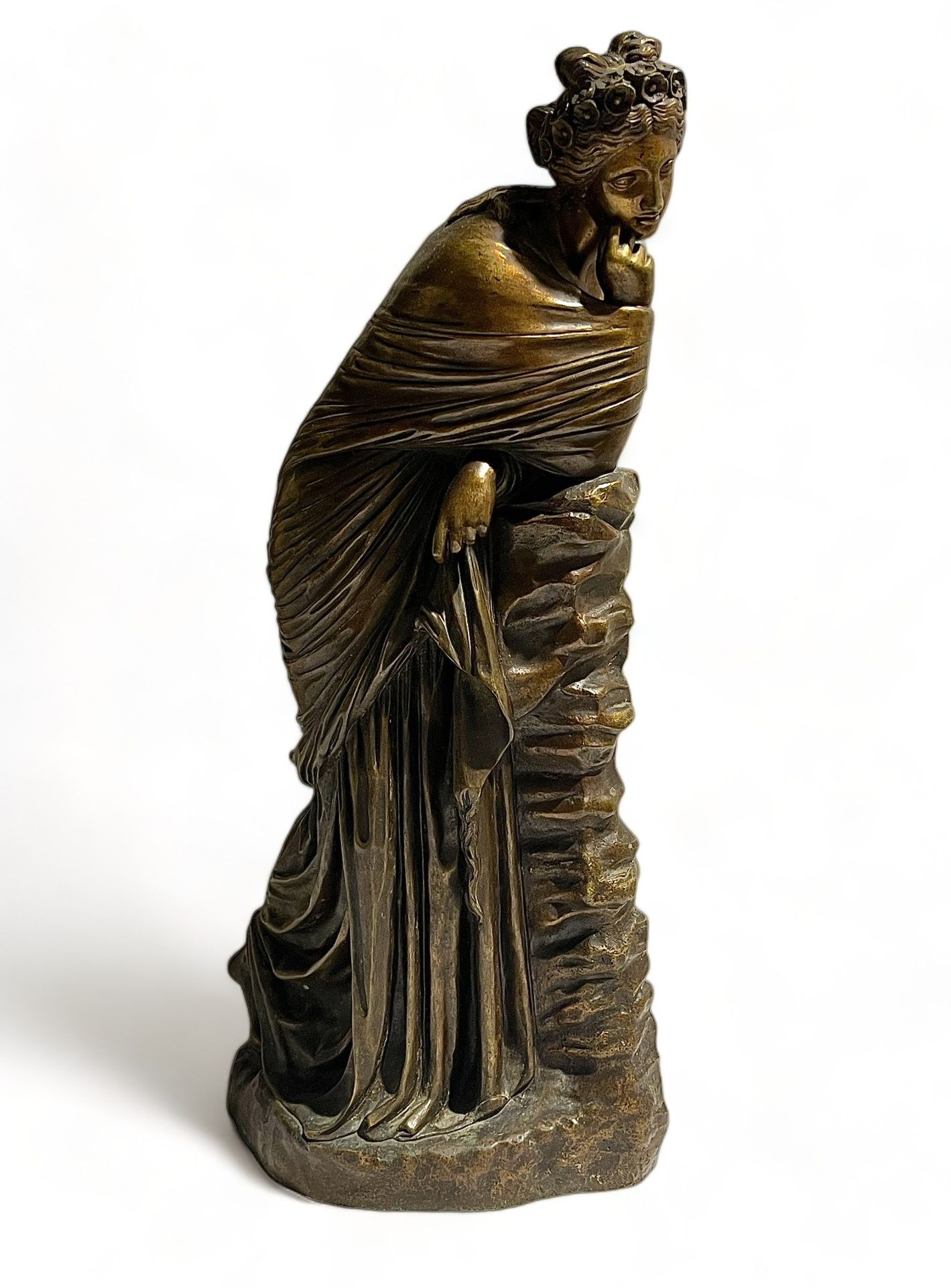 Null "Polymnie"
Sujet en bronze à patine brune d'après l'antique représentant la&hellip;