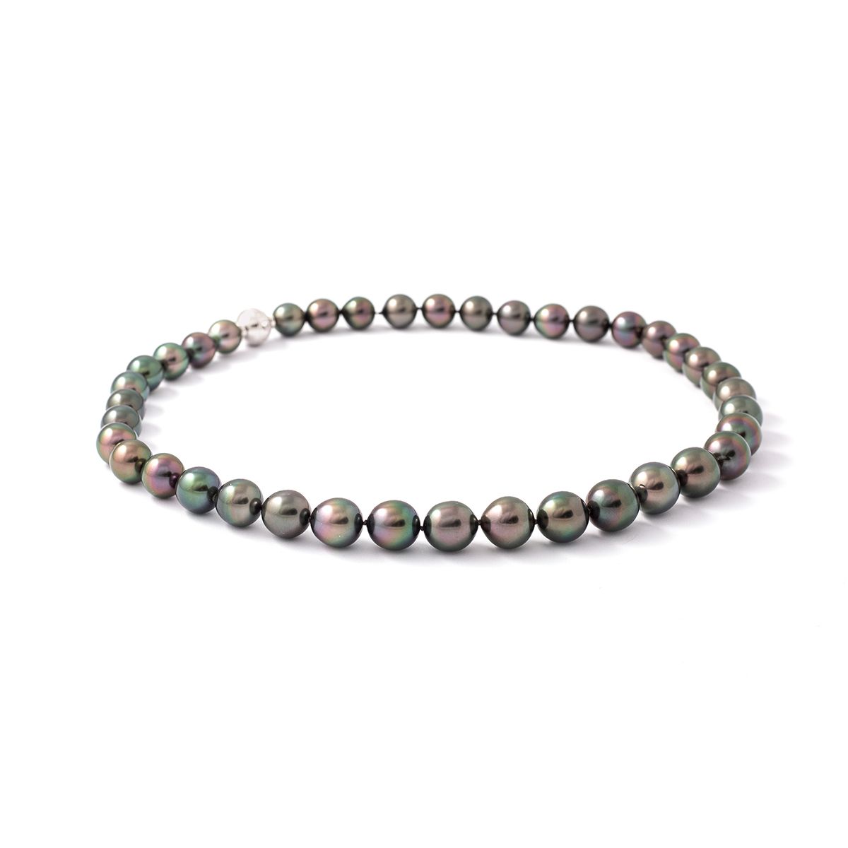 Maison Mikimoto Collier de perles de culture noire (couleur naturelle) composé d&hellip;