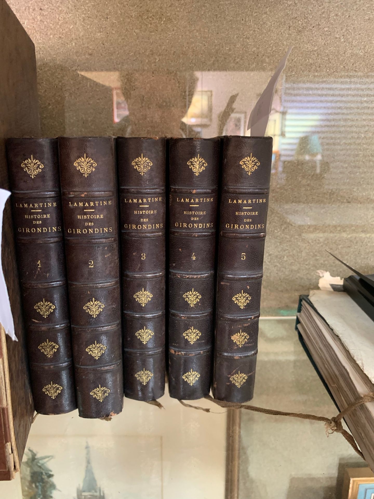 Null Lamartine. Histoire des Girondins. Paris, Hachette, 1908. 5 volumes