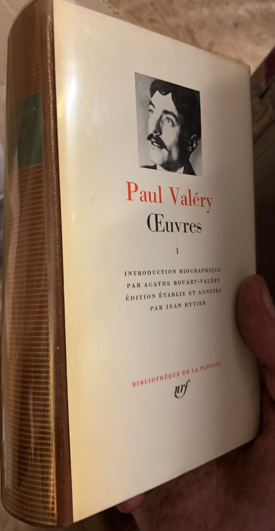 Null Paul Valéry. Bibliothèque de la Pléiade, 1980
