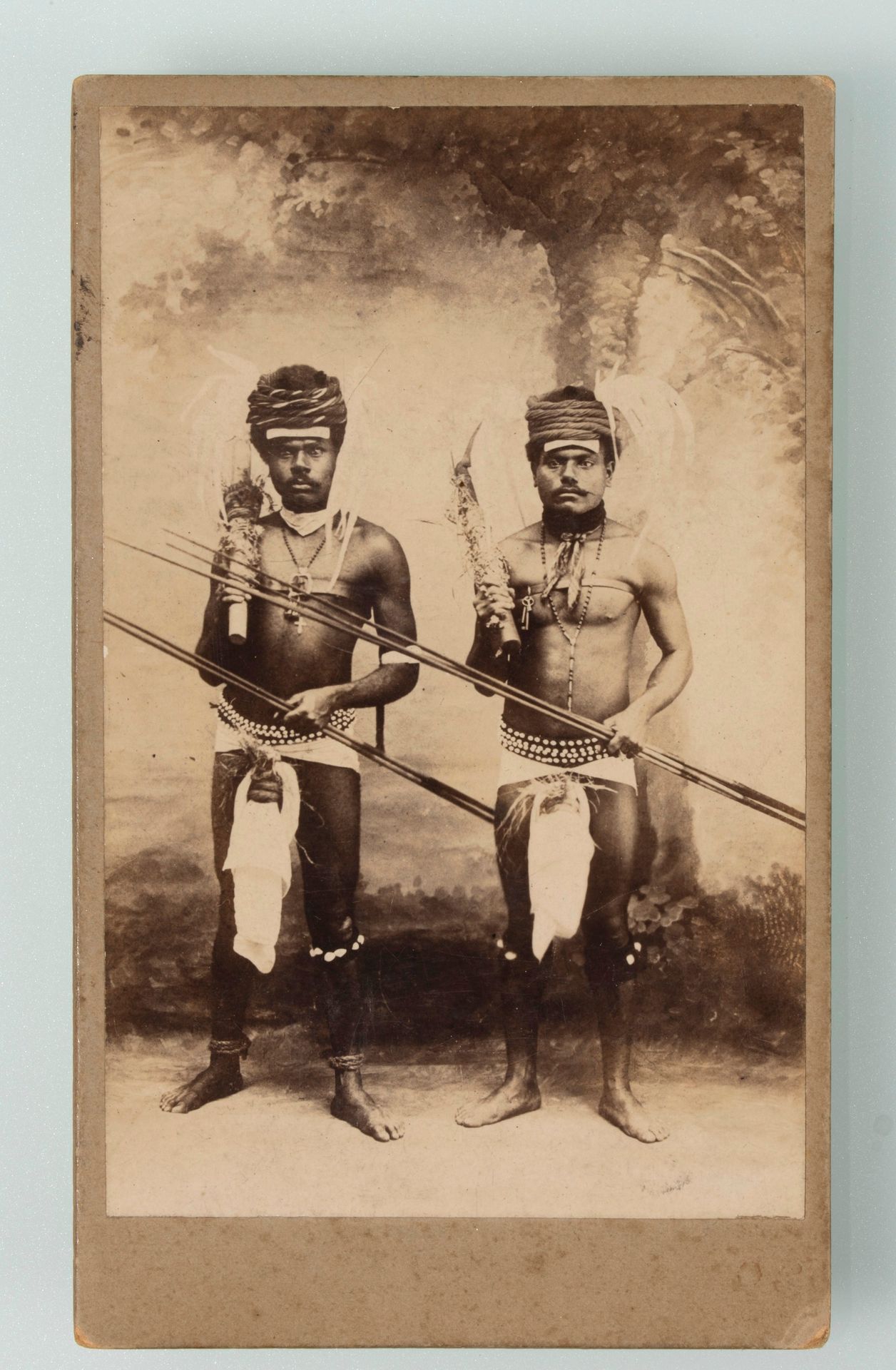 Null Charles Nething (1866-1947). Portrait de deux guerriers kanak de Nouvelle-C&hellip;
