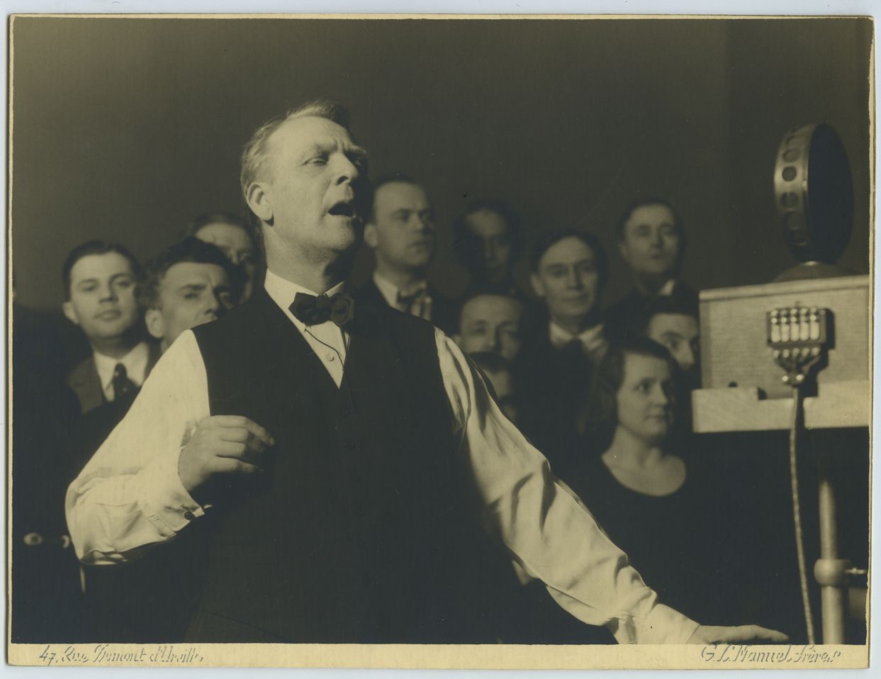 Null 歌剧。Fédor CHALIAPINE (1873-1938)，俄罗斯歌剧歌手和演员。时期银版画，16.6 x 22厘米。正面有摄影师G.L. MAN&hellip;