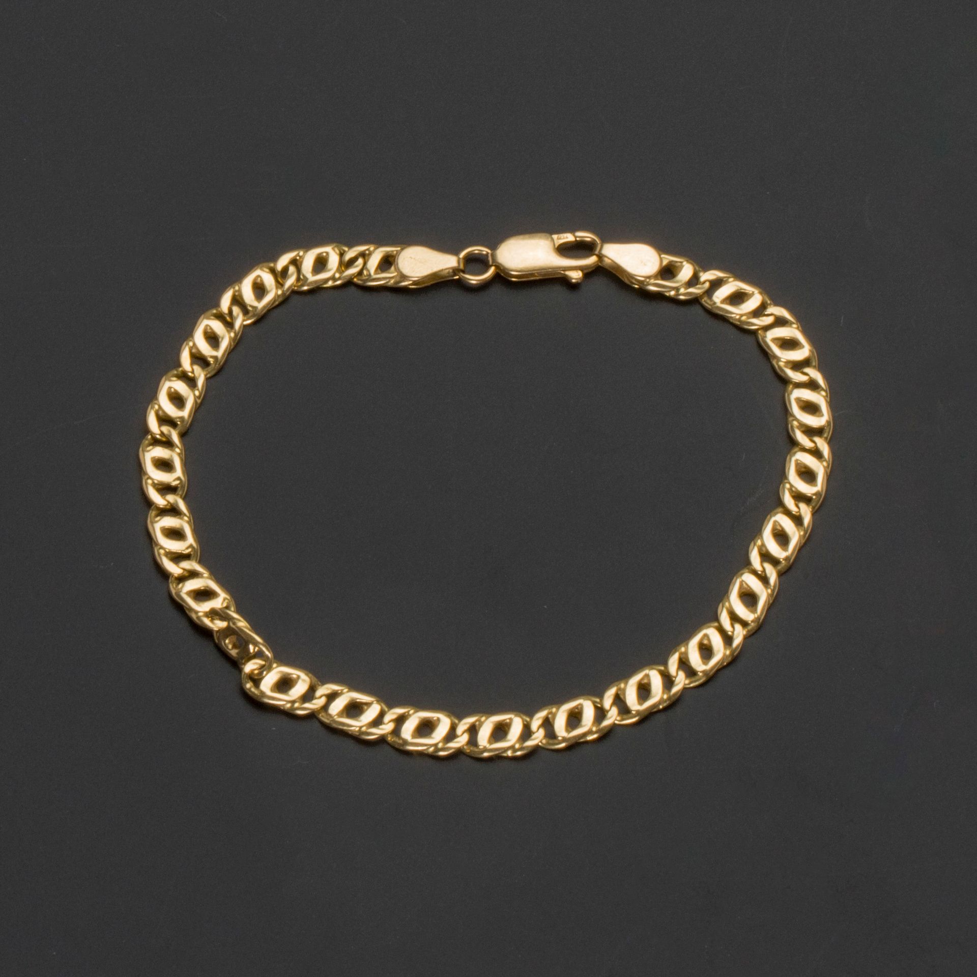 Null Bracelet en or jaune, 750 MM, poids : 9,5gr. Brut.
