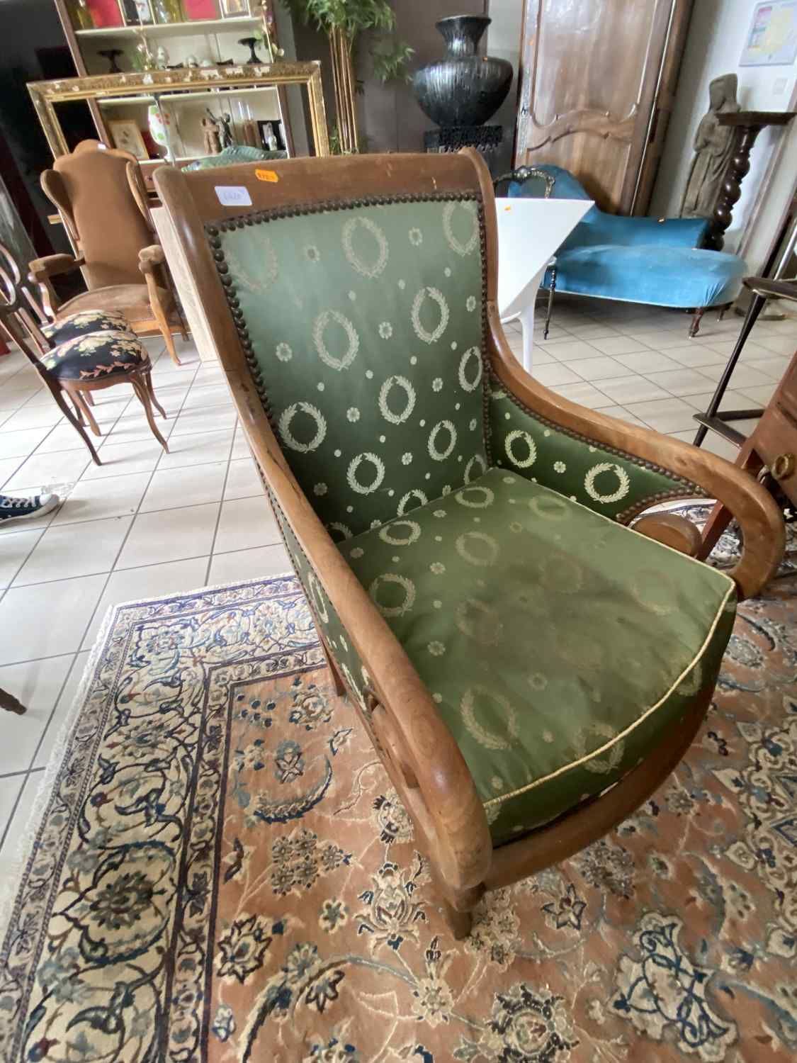 Null 1 Restoration armchair in cherry wood
