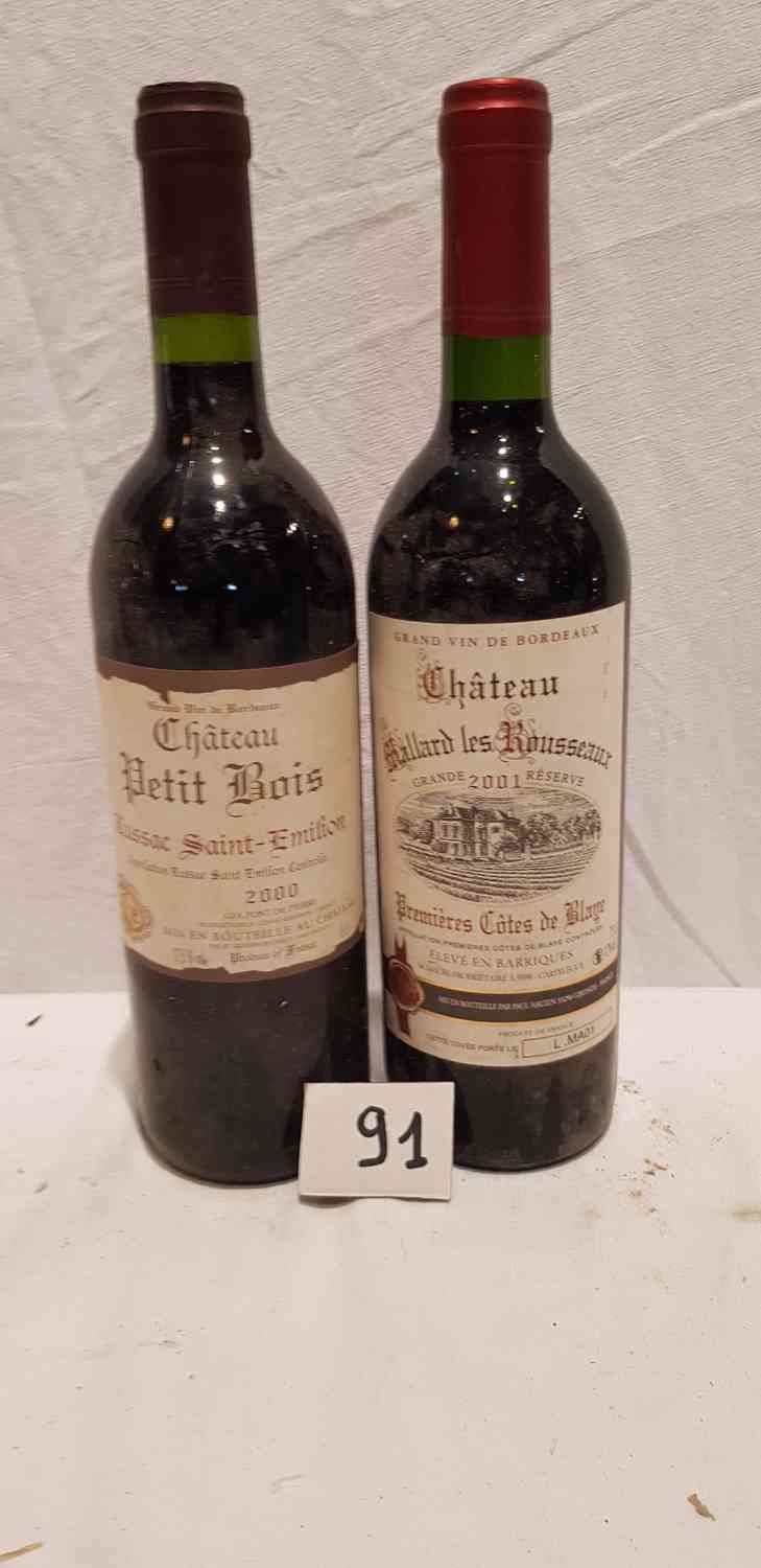 Null Posten von 2 Flaschen, darunter 1 Flasche Château PETIT BOIS 2000 LUSSAC SA&hellip;