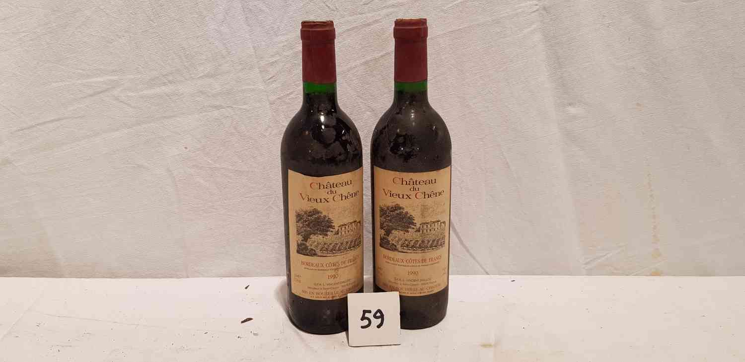 Null 2 bottiglie château DU VIEUX CHENE BORDEAUX COTES DE FRANCS 1990. Etichette&hellip;