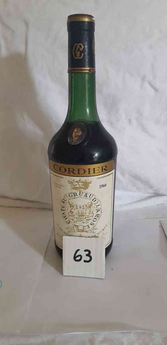 Null 1 Flasche Château GRUAUD LAROSE 1966 GCC SAINT JULIEN . Schönes Etikett, un&hellip;